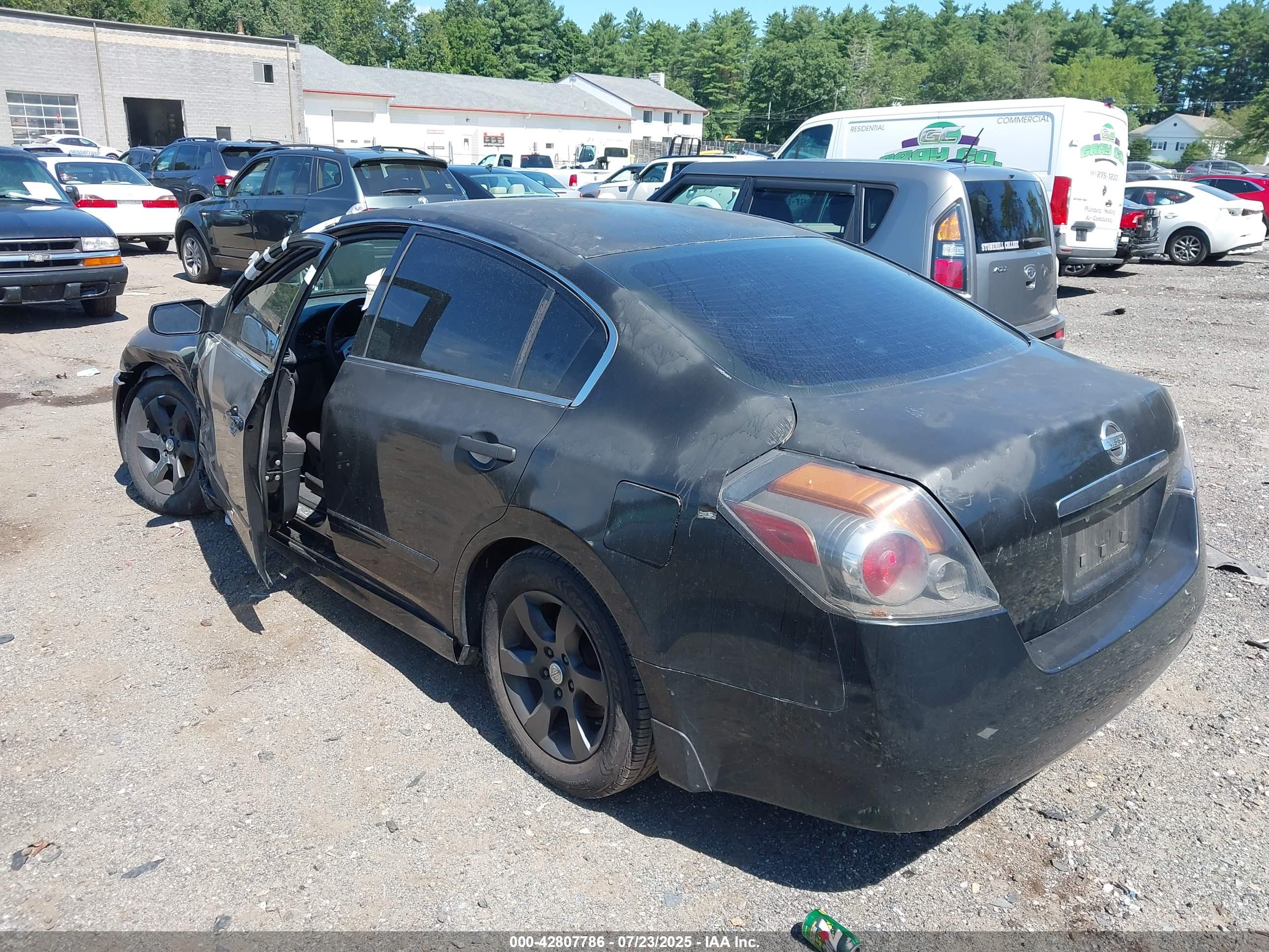 NISSAN ALTIMA image 3