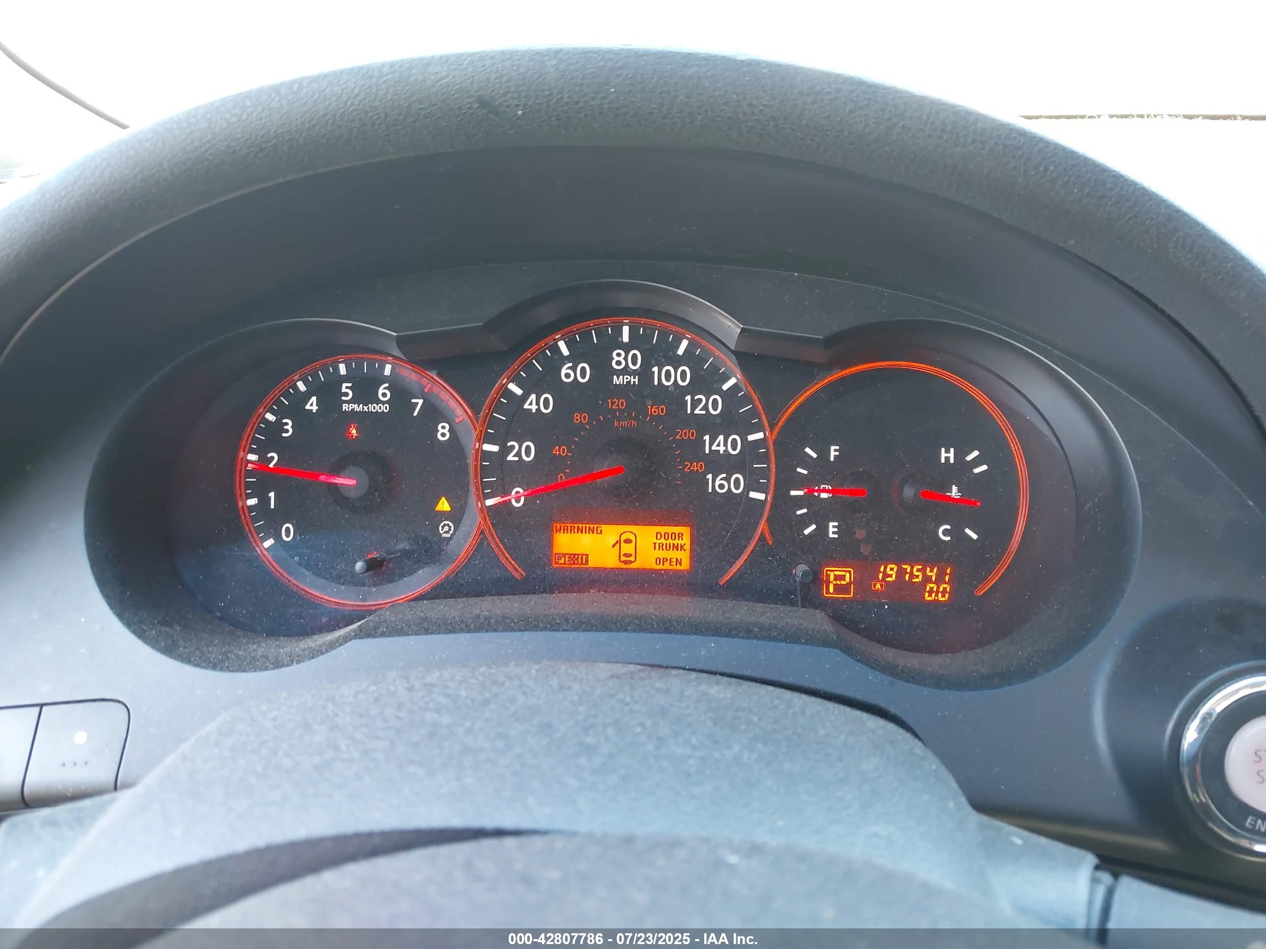 NISSAN ALTIMA image 7