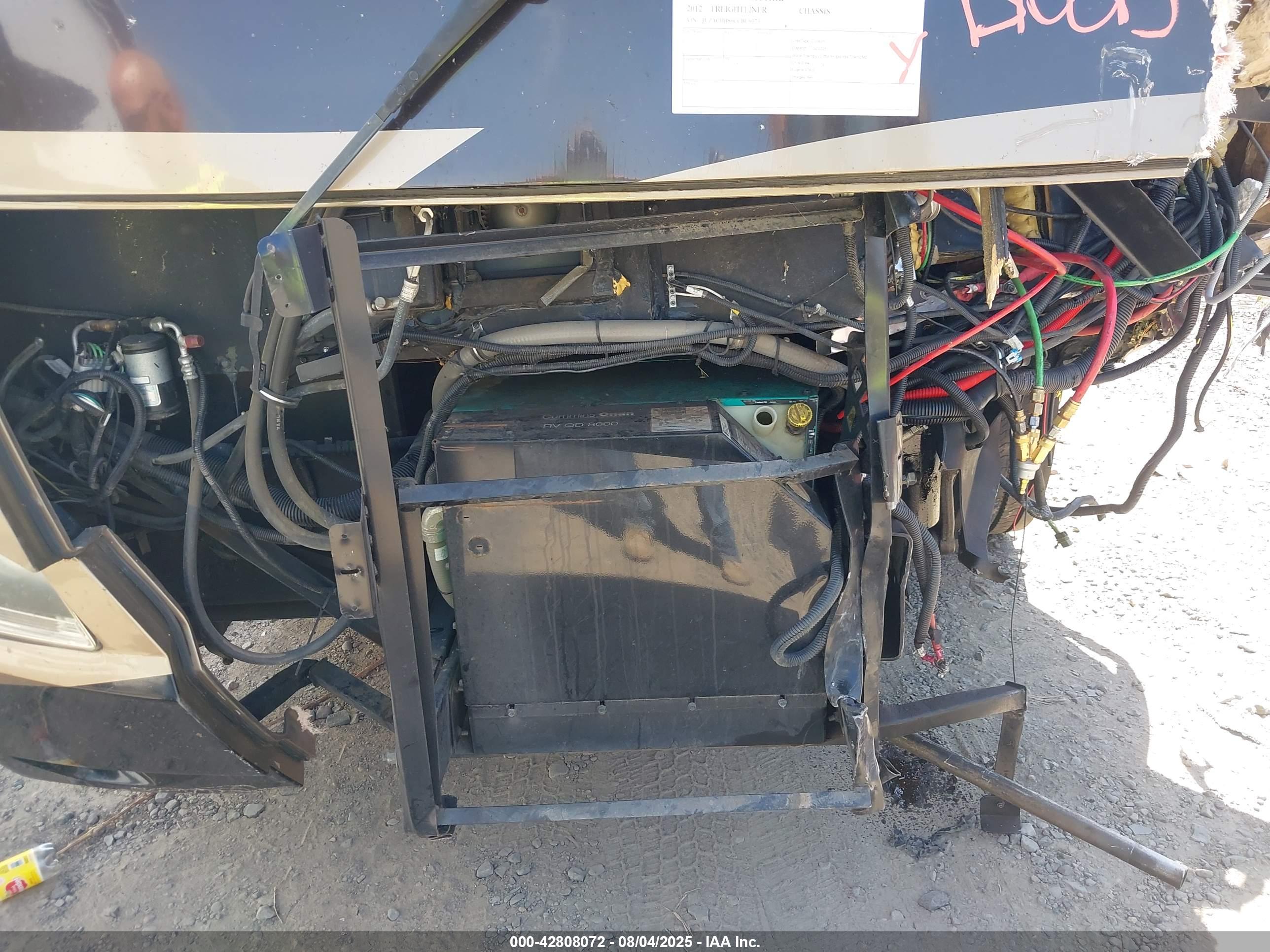 FREIGHTLINER CHASSIS image 10
