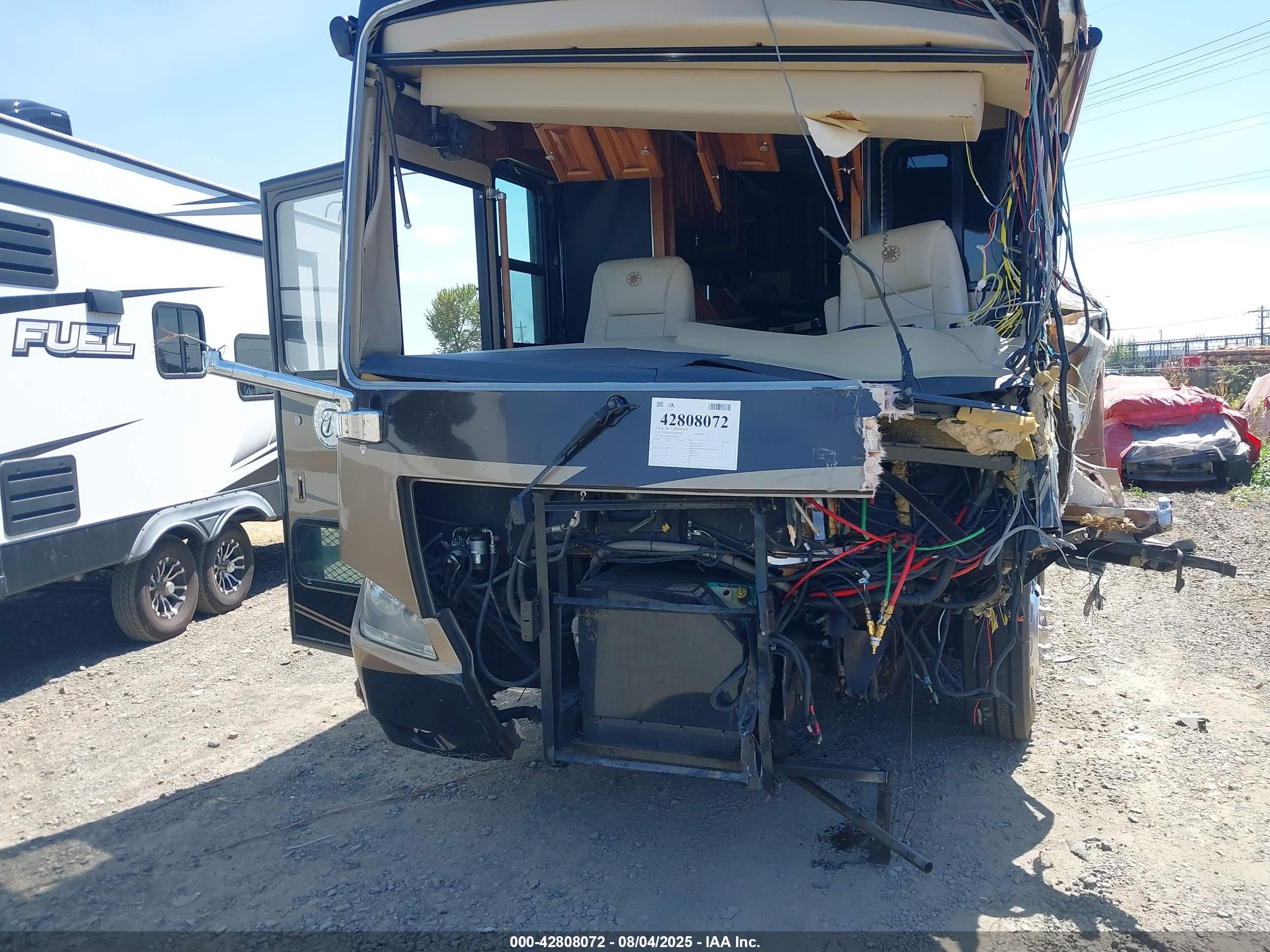 FREIGHTLINER CHASSIS image 6