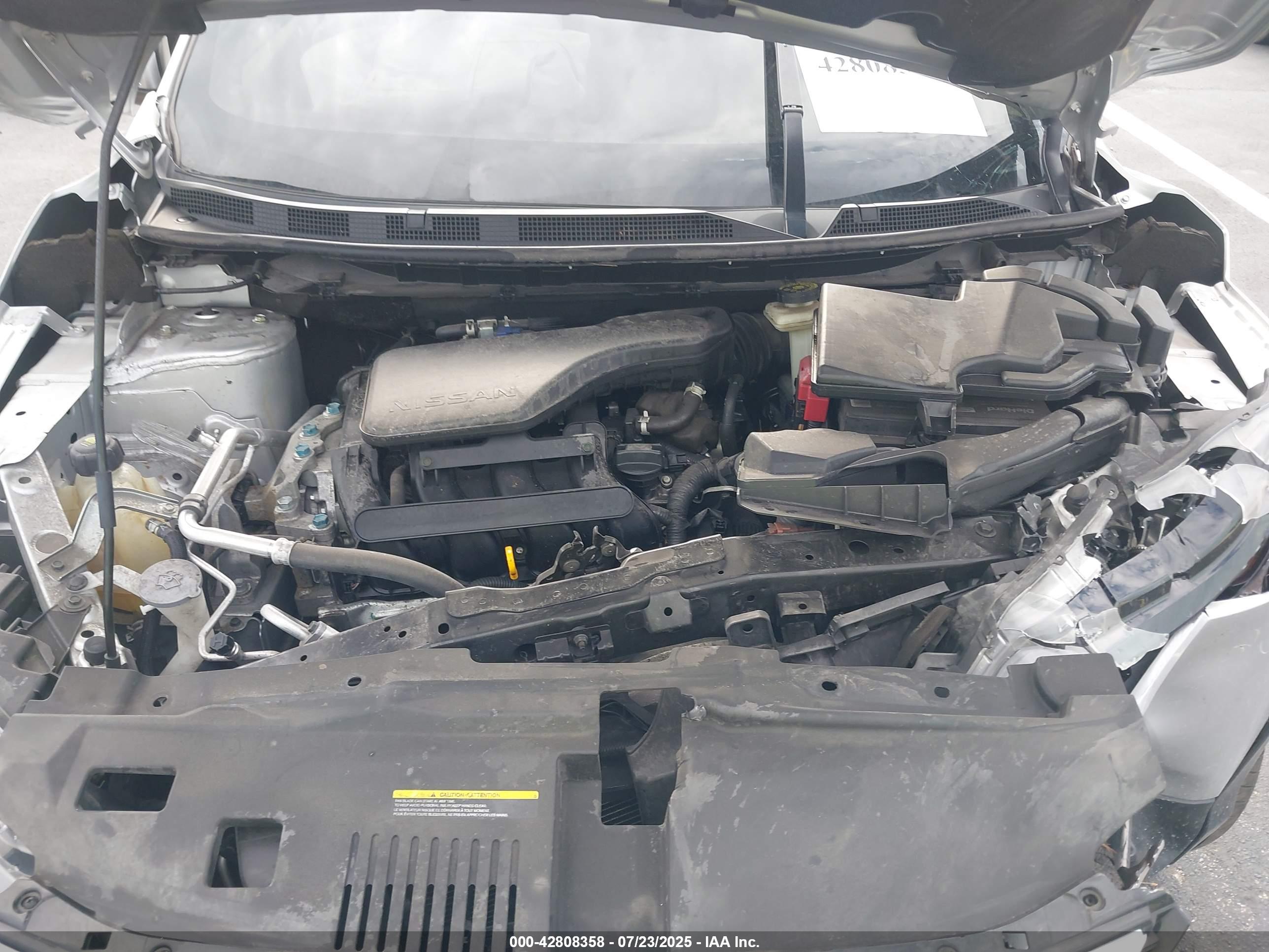NISSAN ROGUE image 10