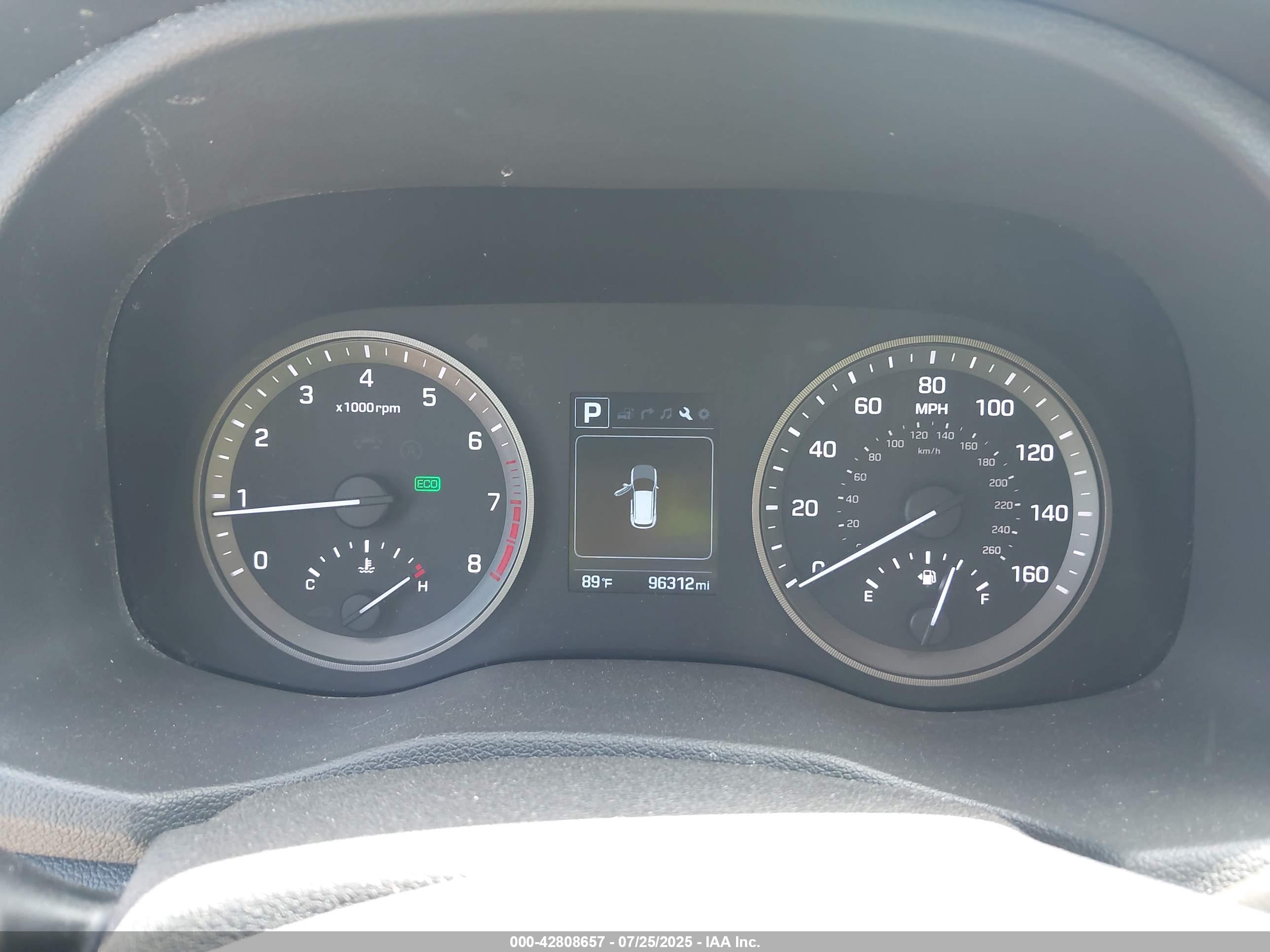 HYUNDAI TUCSON image 7