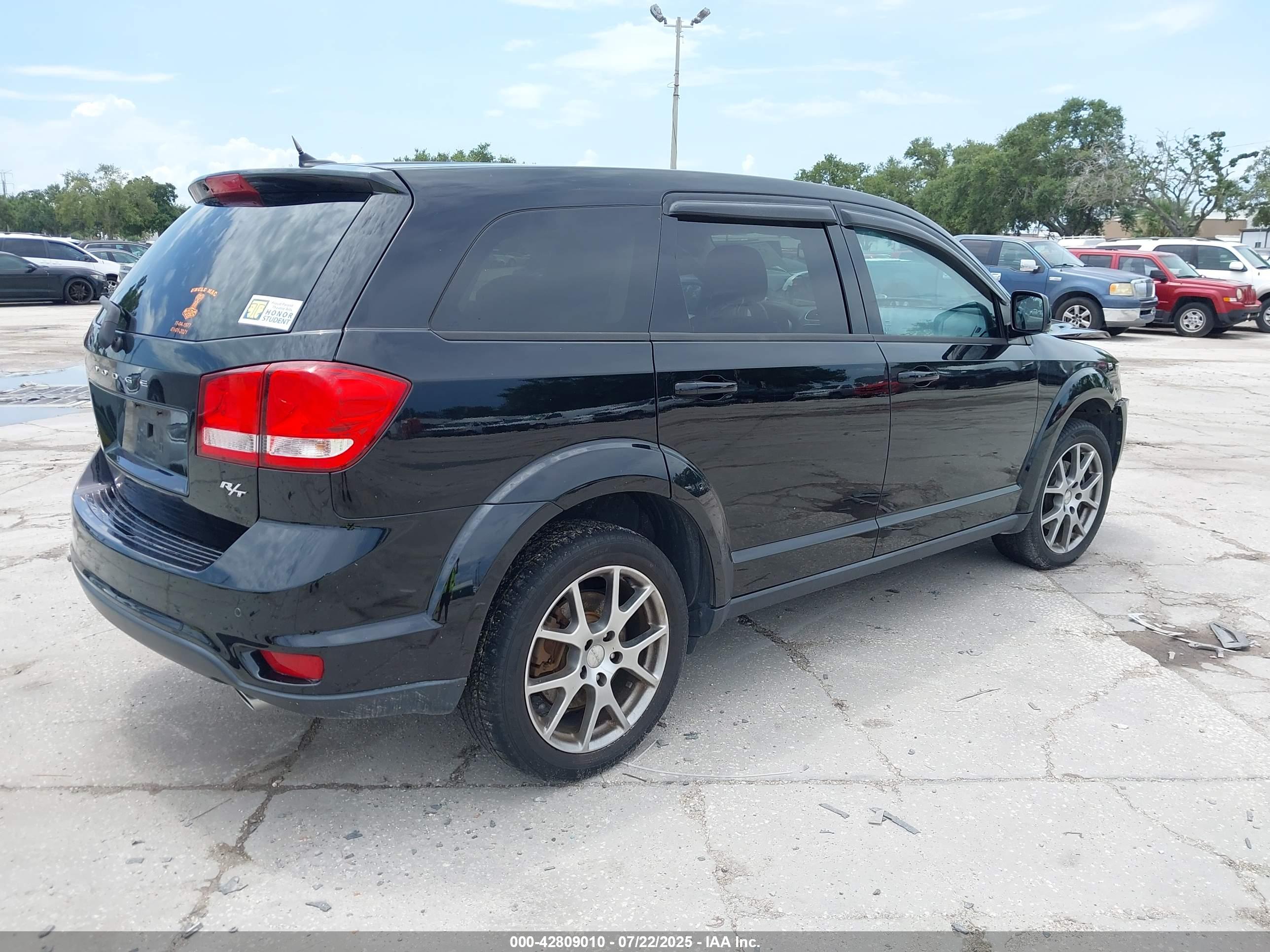 DODGE JOURNEY image 4