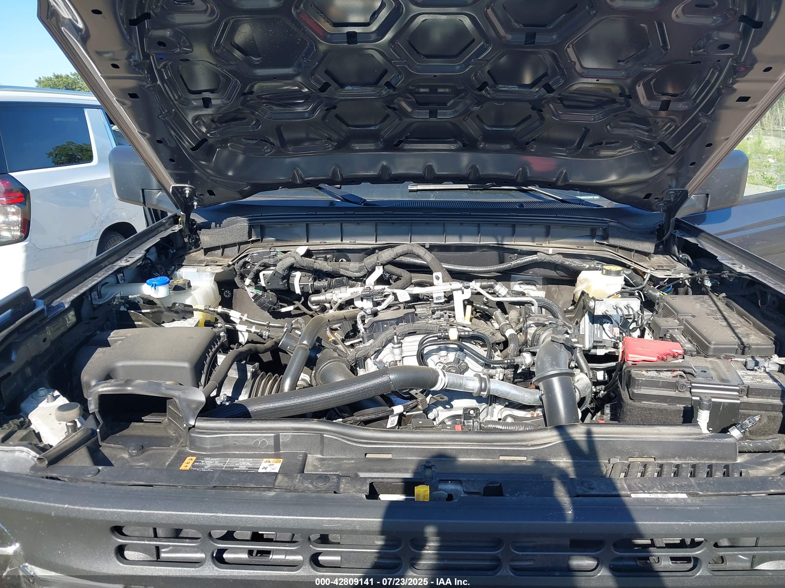 FORD BRONCO image 10
