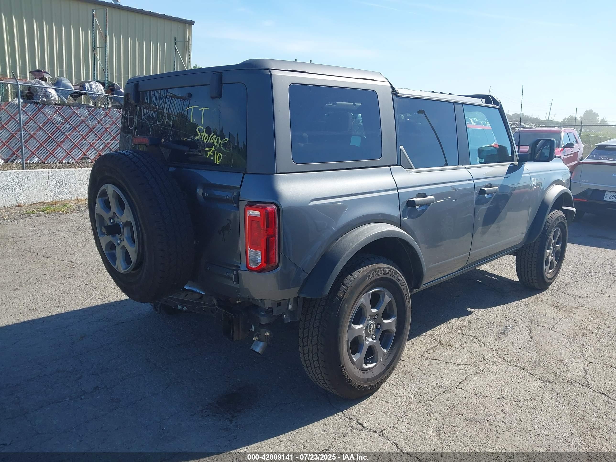 FORD BRONCO image 4