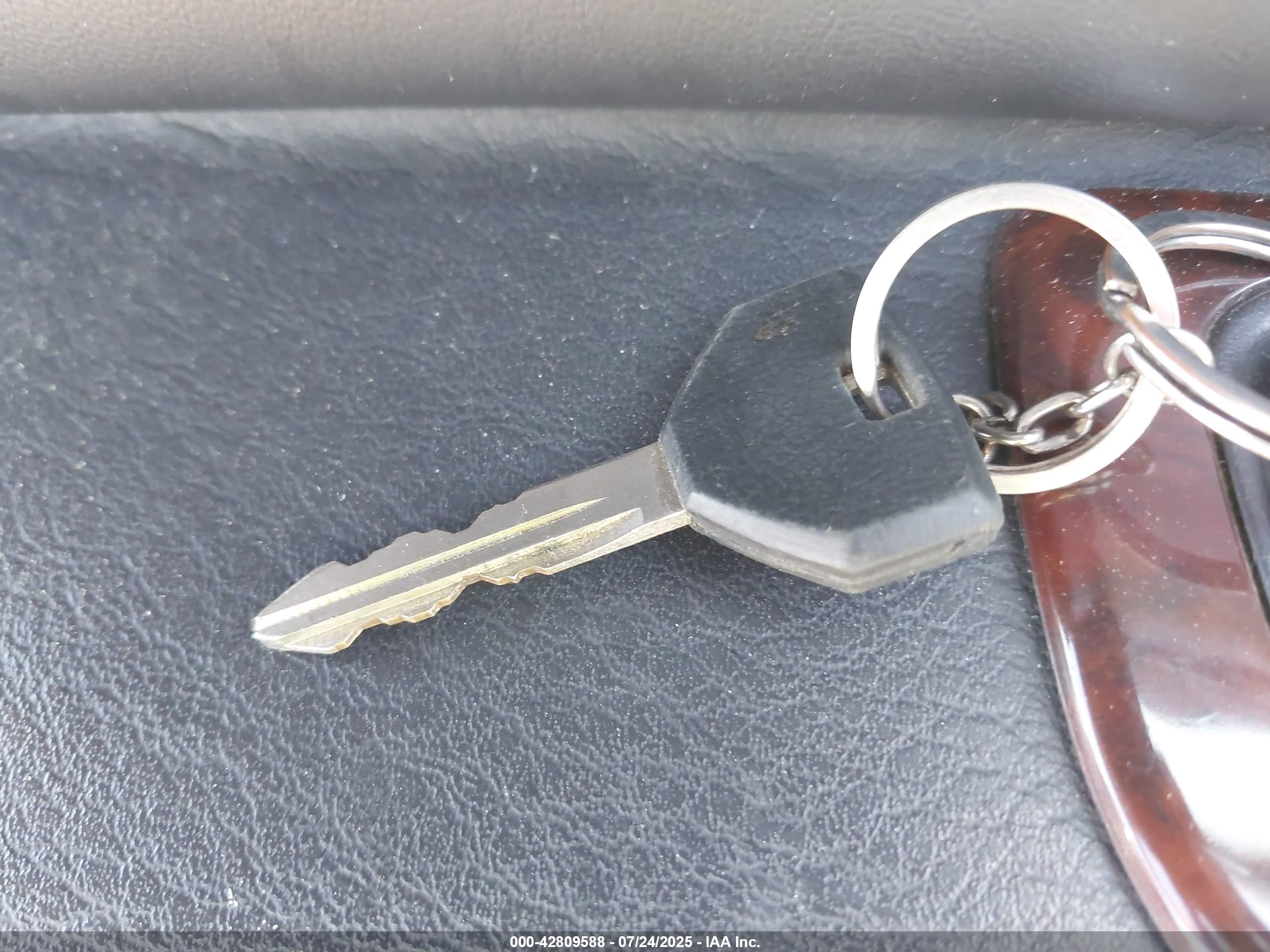 CHRYSLER SEBRING image 11