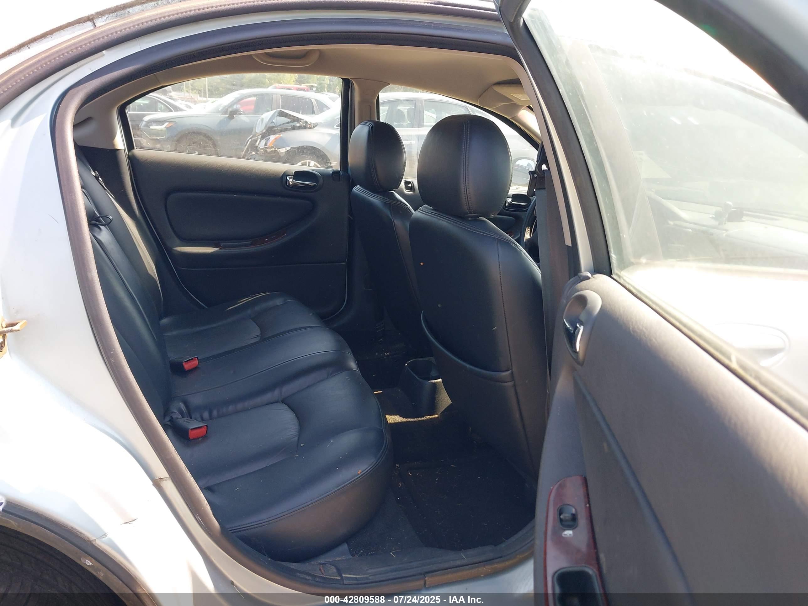 CHRYSLER SEBRING image 8