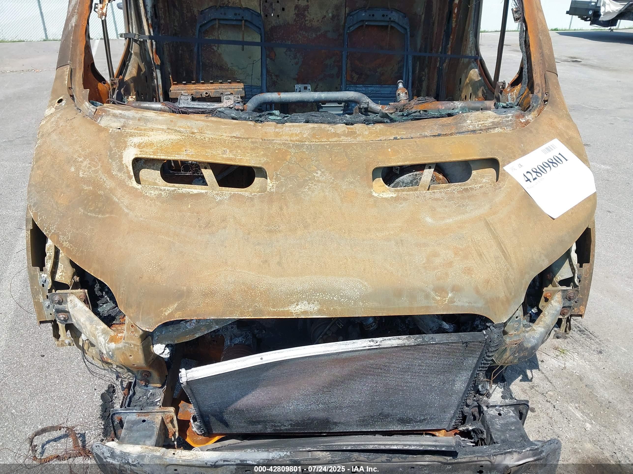 FORD TRANSIT-150 image 10