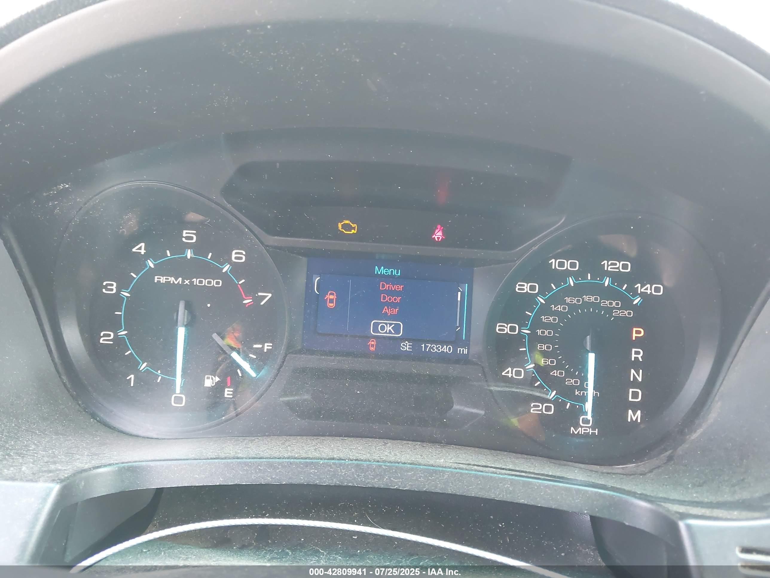 FORD EXPLORER image 7