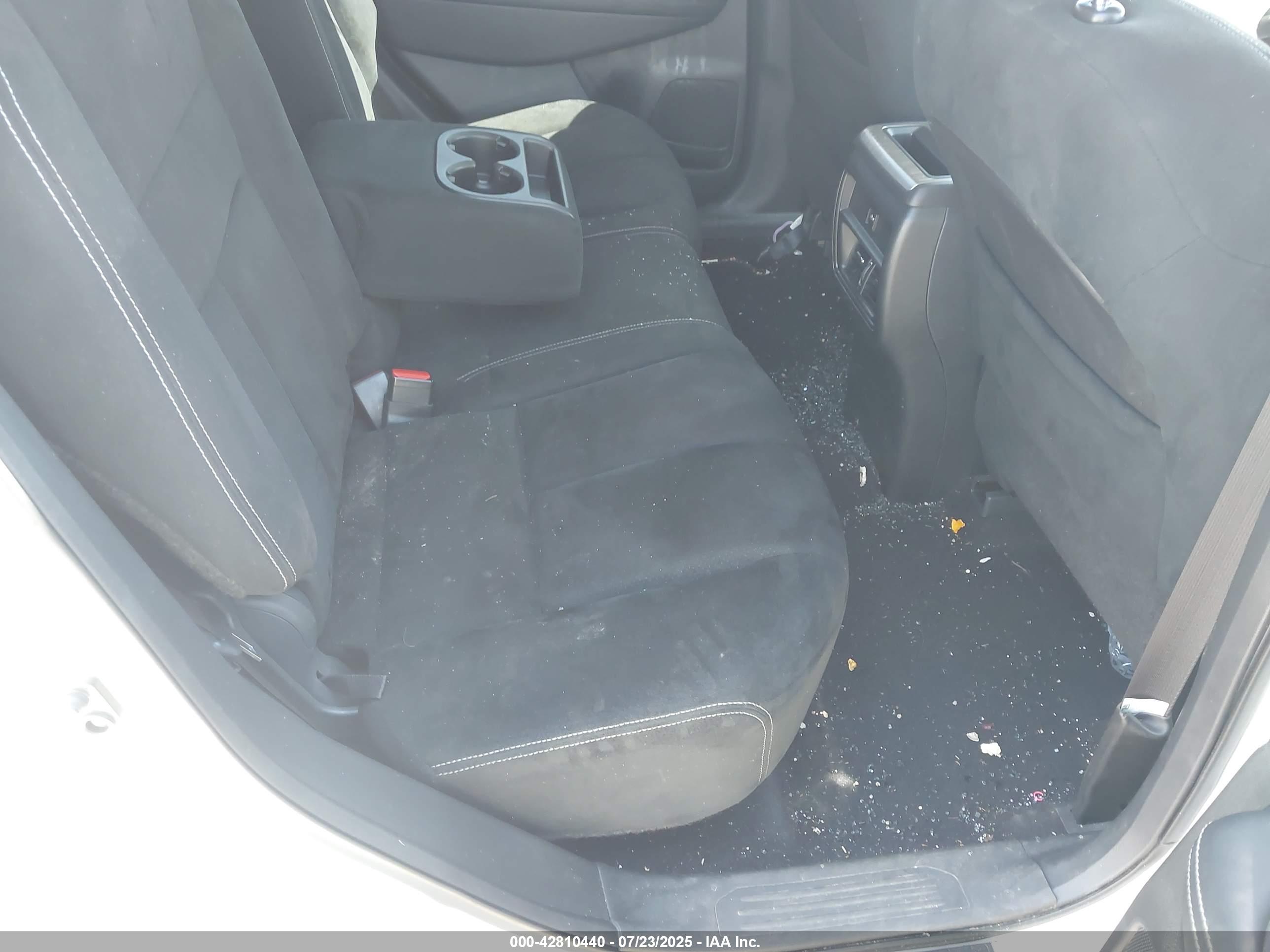 NISSAN MURANO image 8