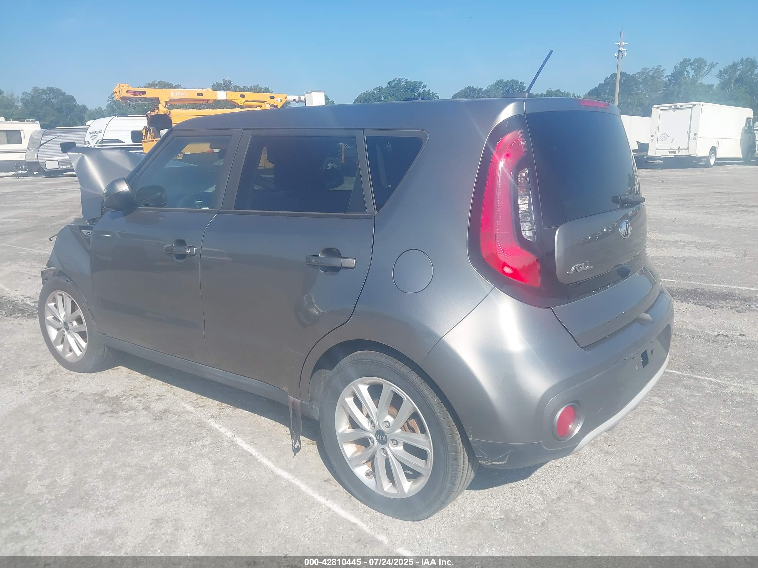 KIA SOUL image 3
