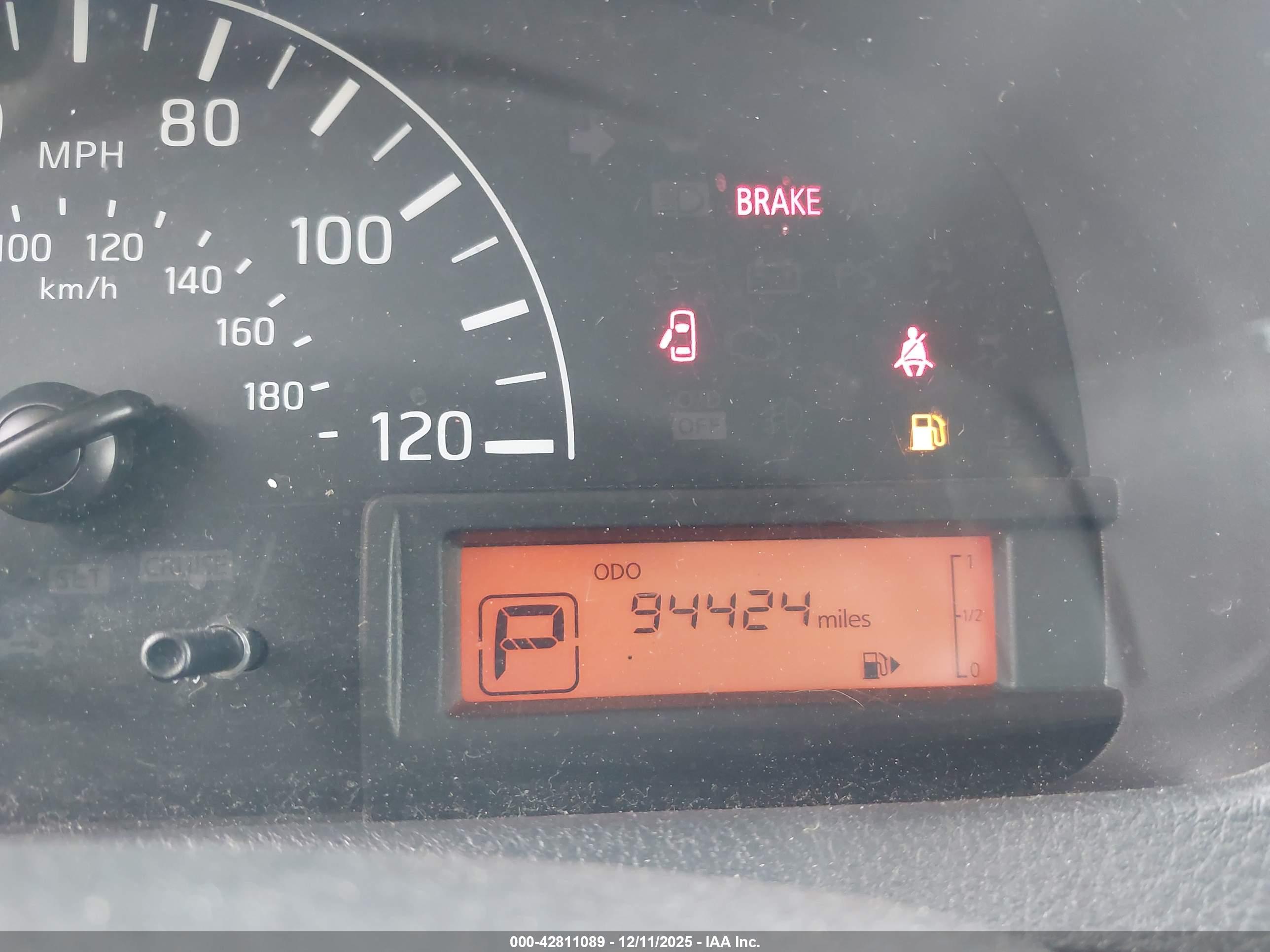 NISSAN NV200 image 7