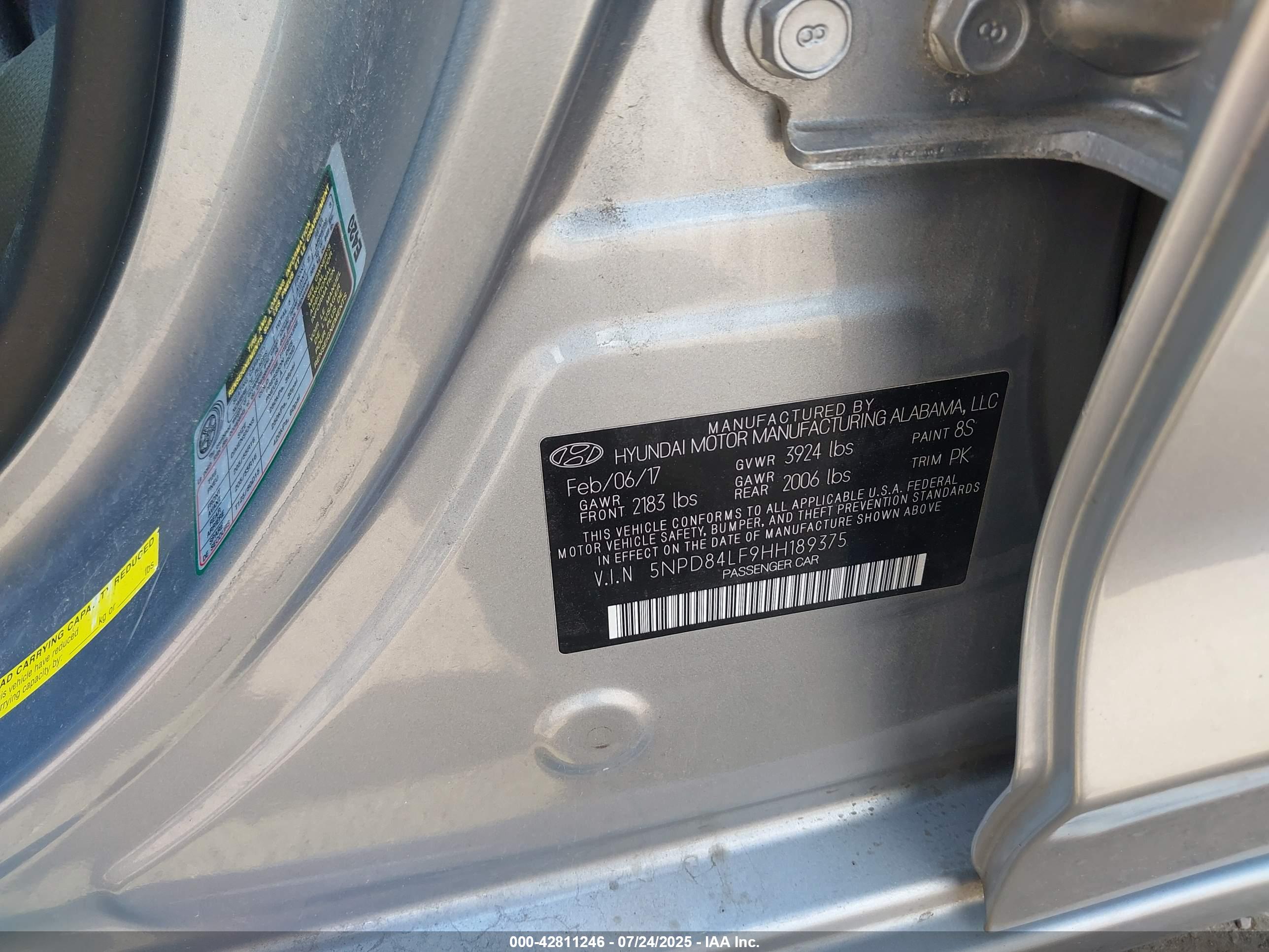 HYUNDAI ELANTRA image 9