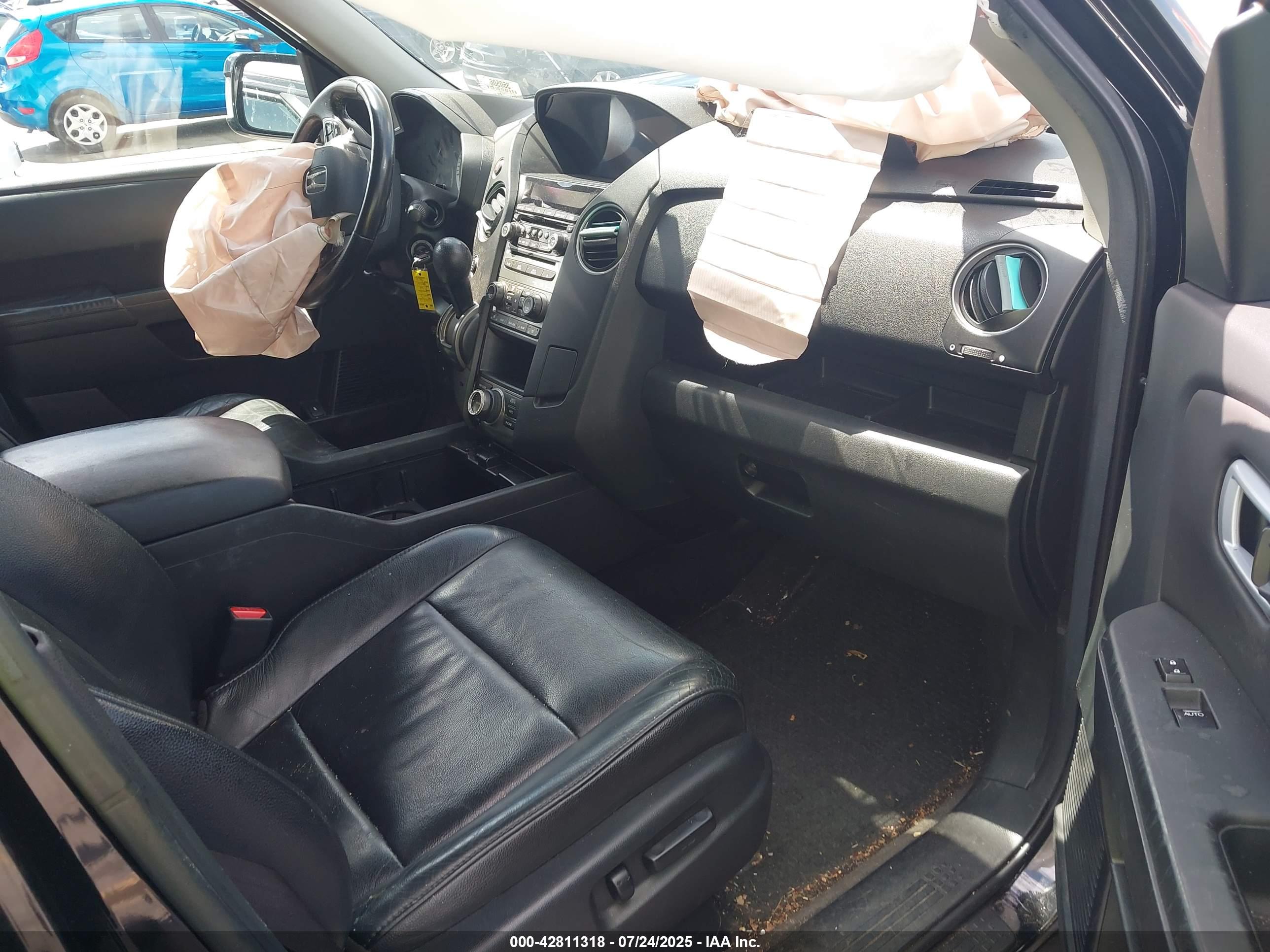 HONDA PILOT image 5