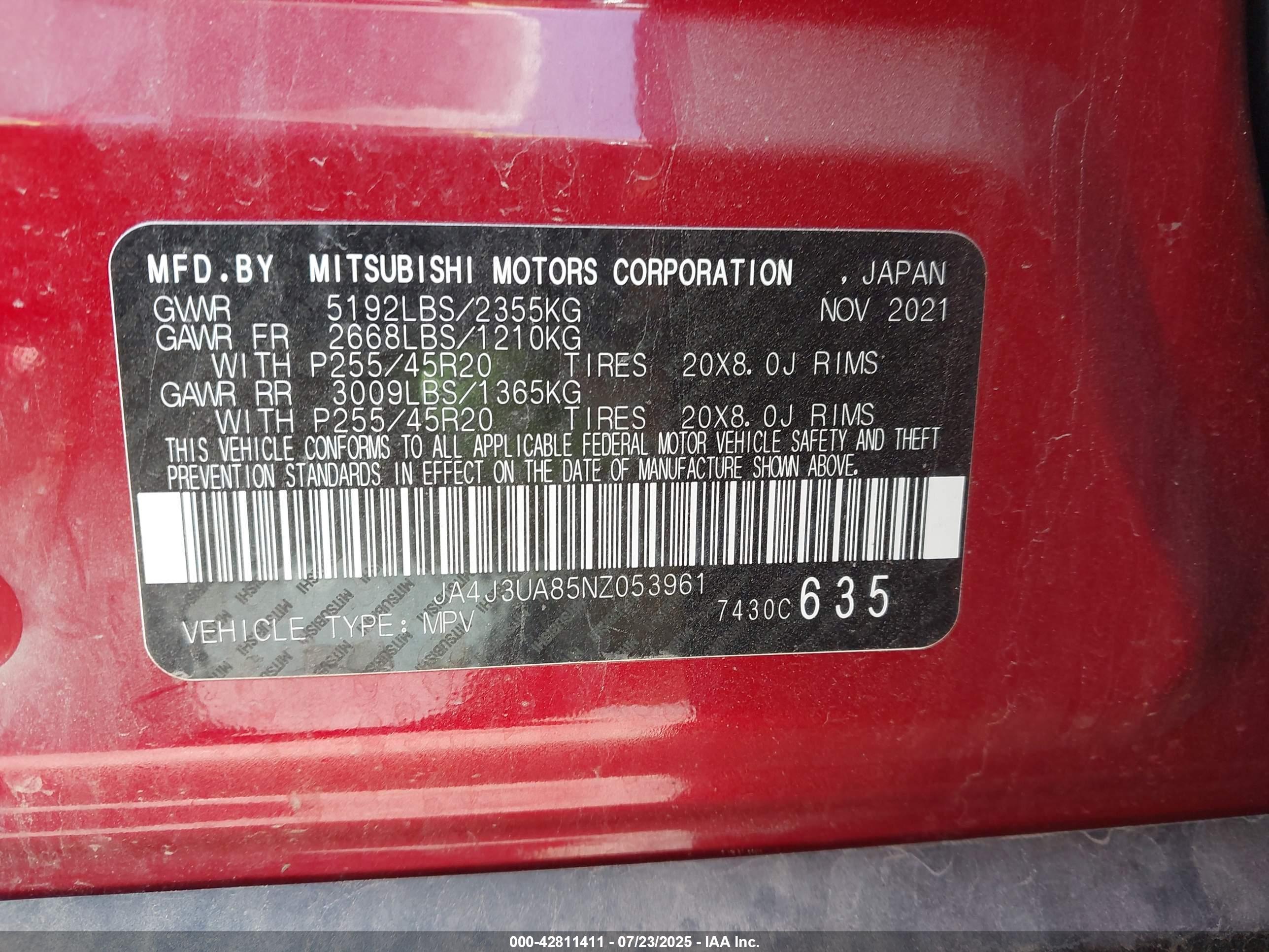 MITSUBISHI OUTLANDER image 9