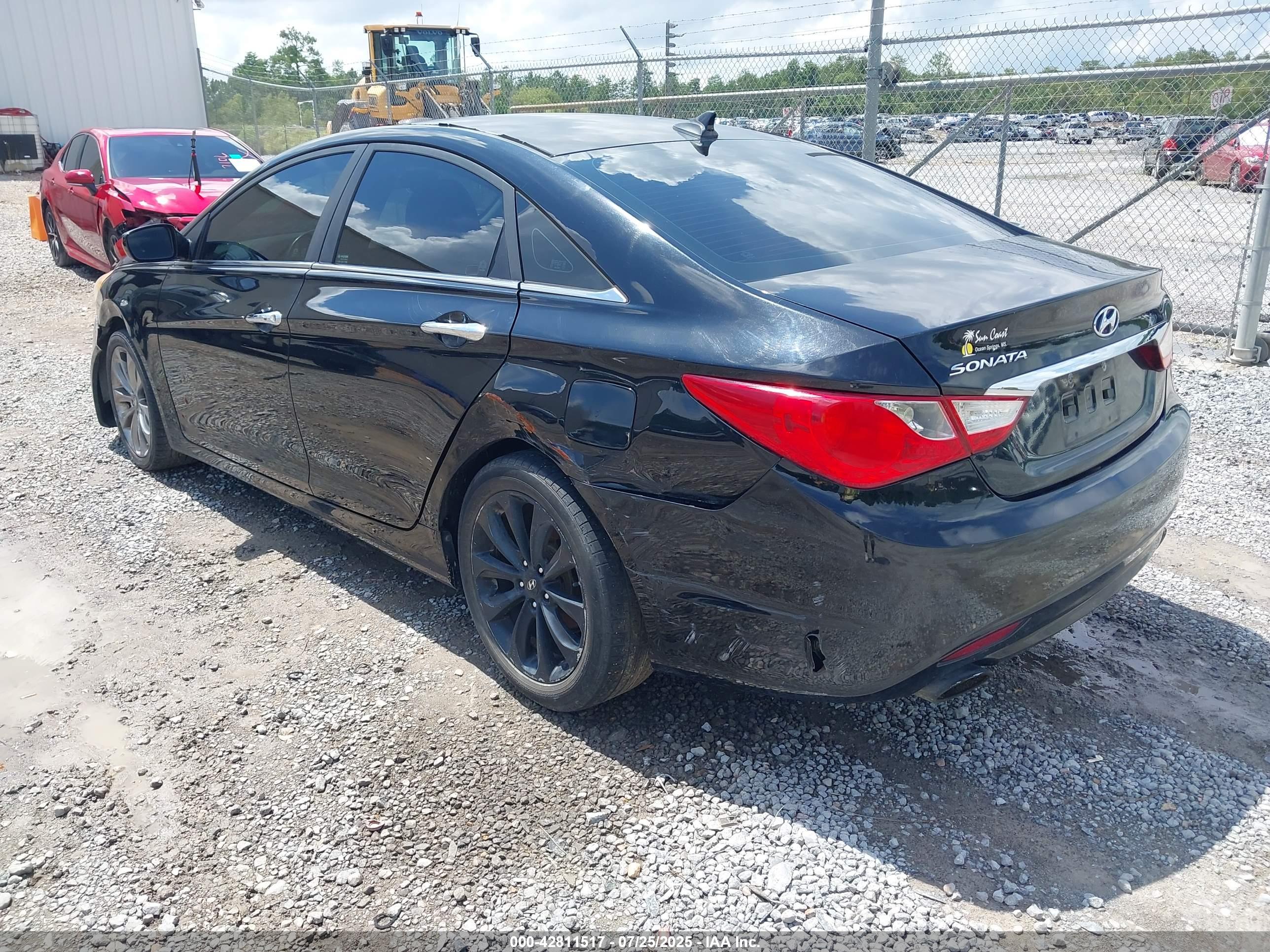 HYUNDAI SONATA image 3