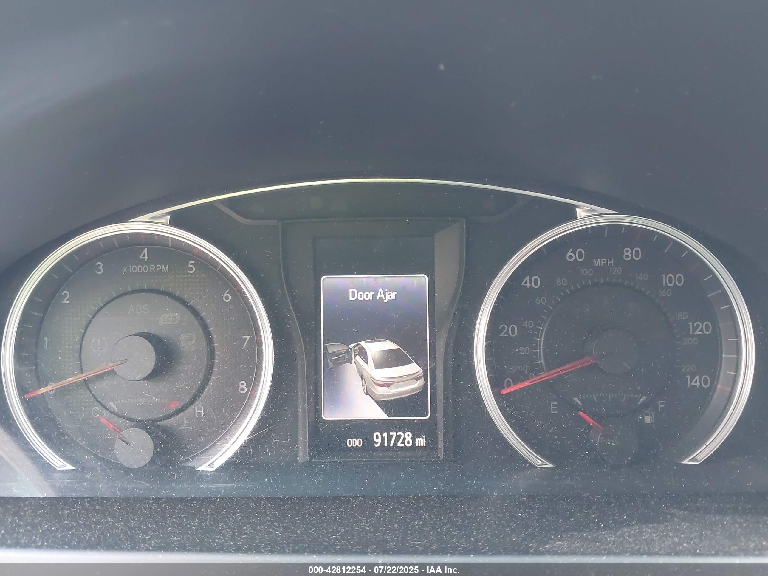 TOYOTA CAMRY image 7