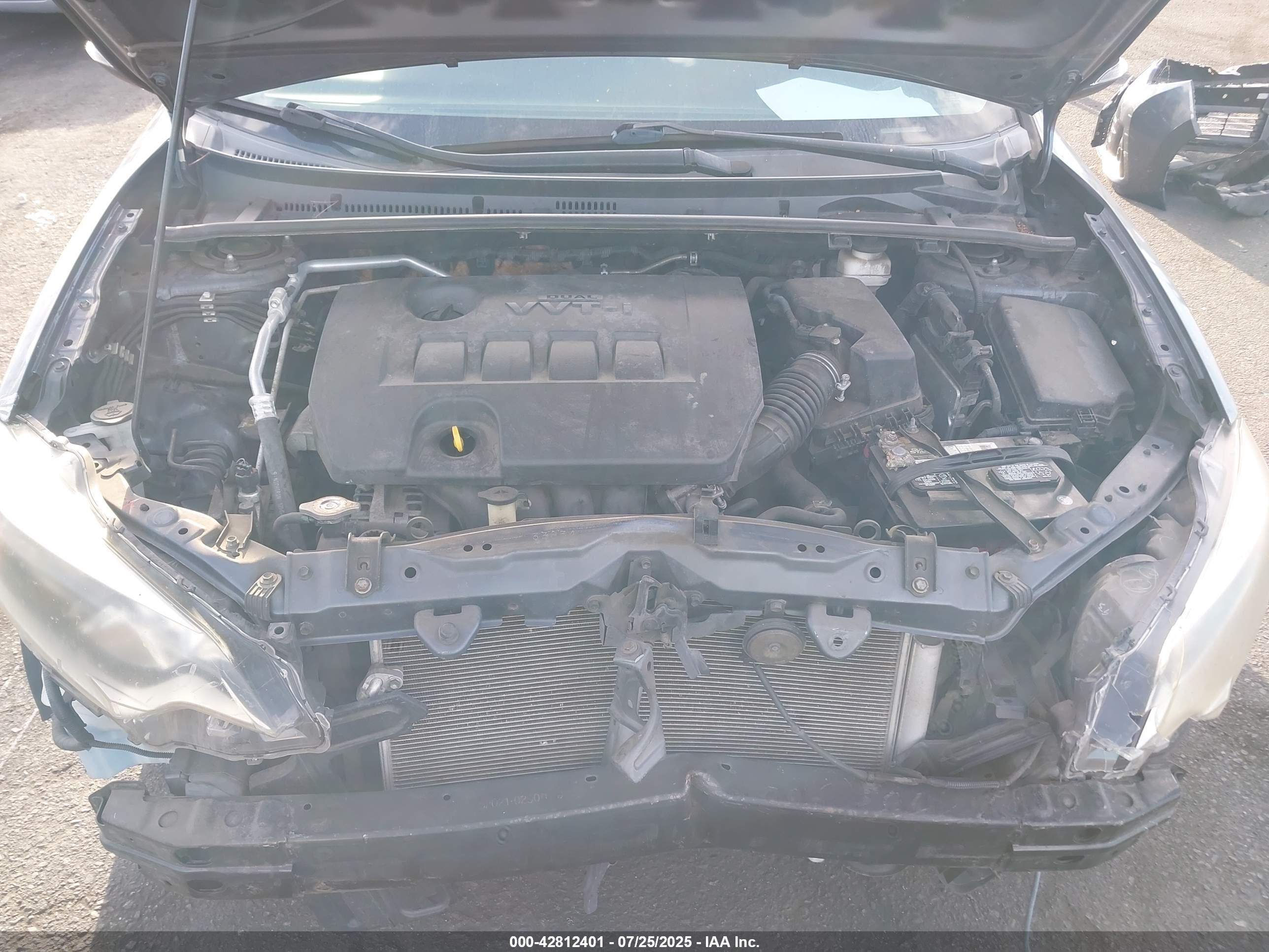 TOYOTA COROLLA image 10