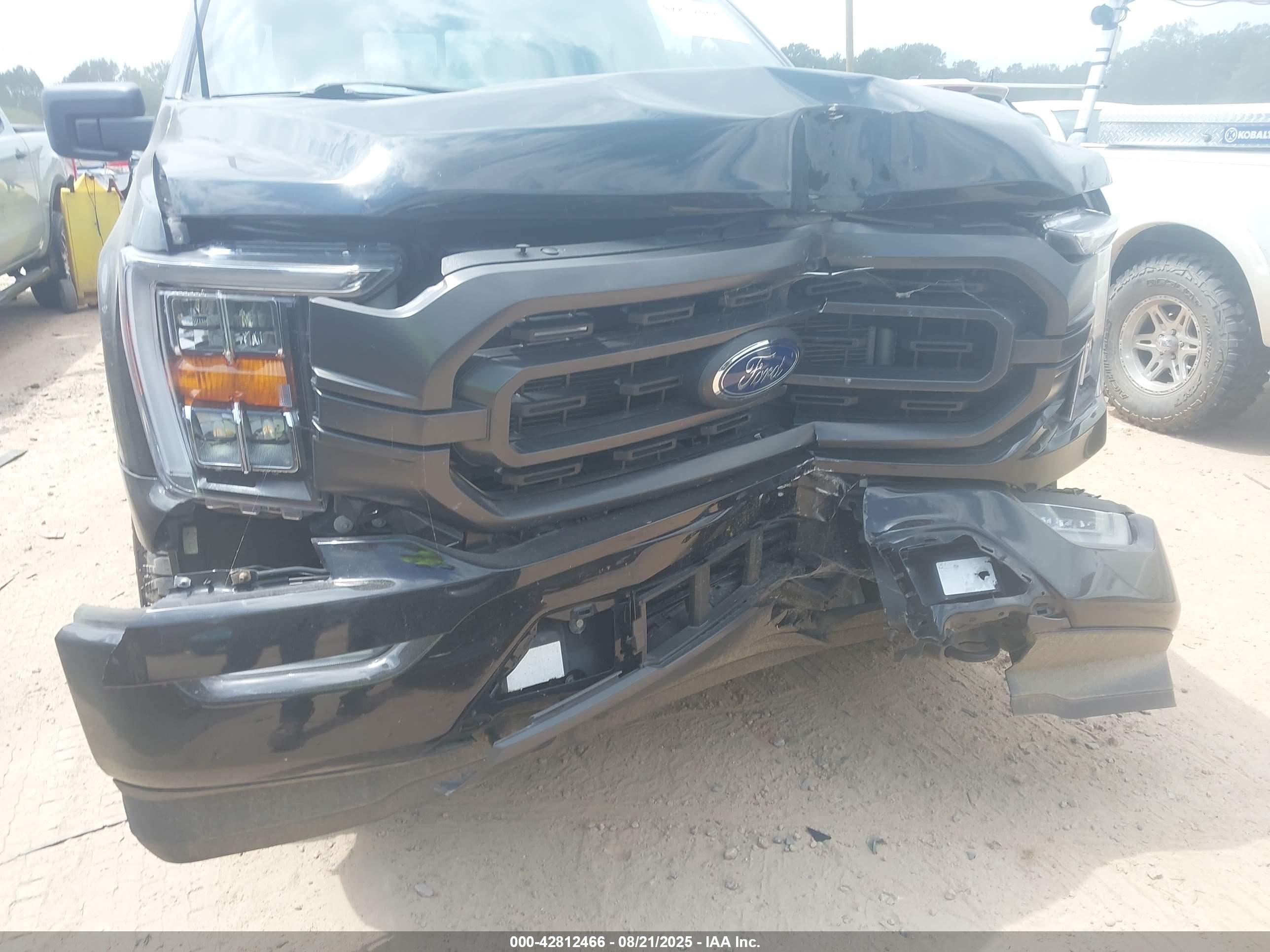 FORD F-150 image 6