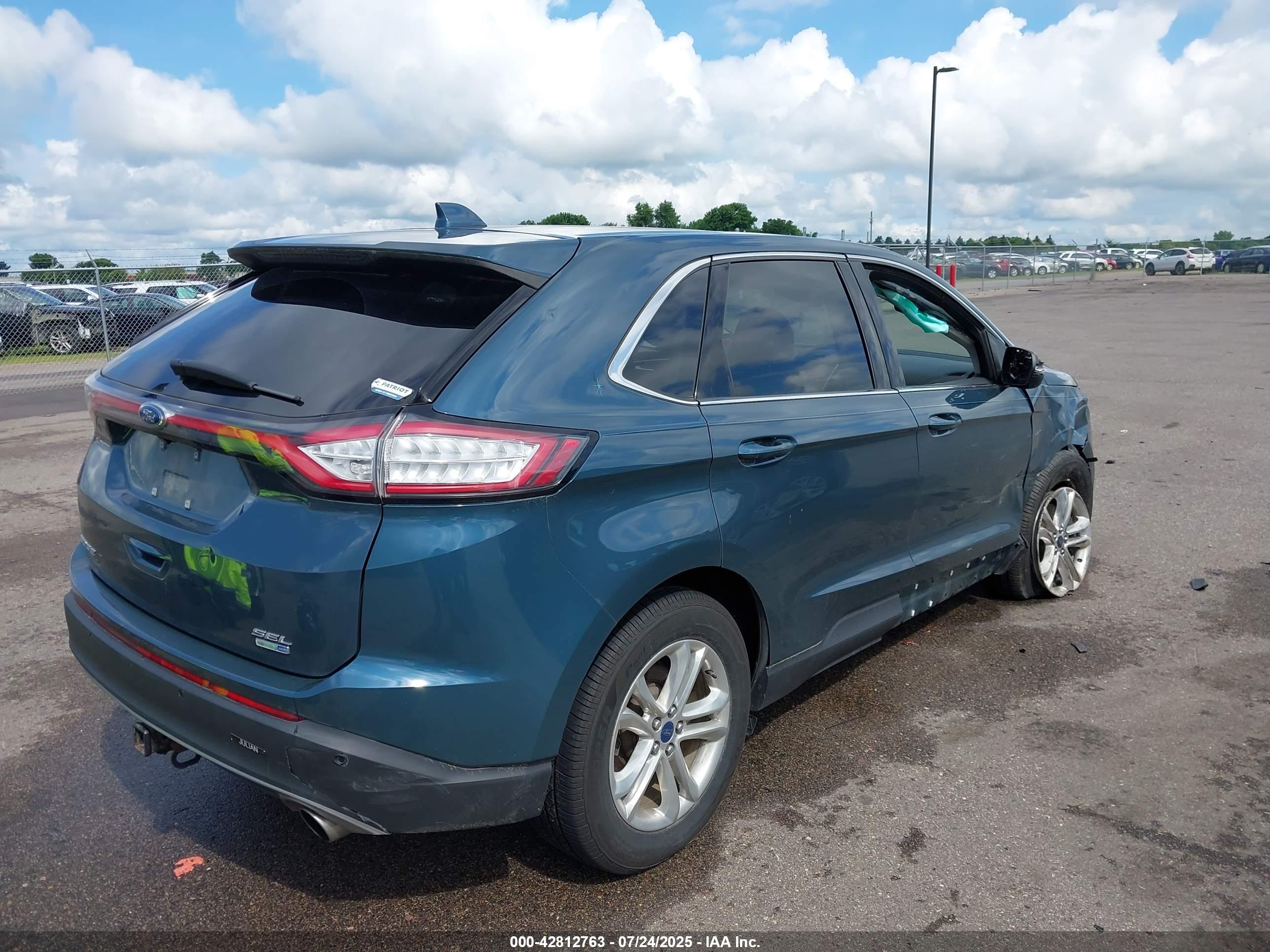 FORD EDGE image 4