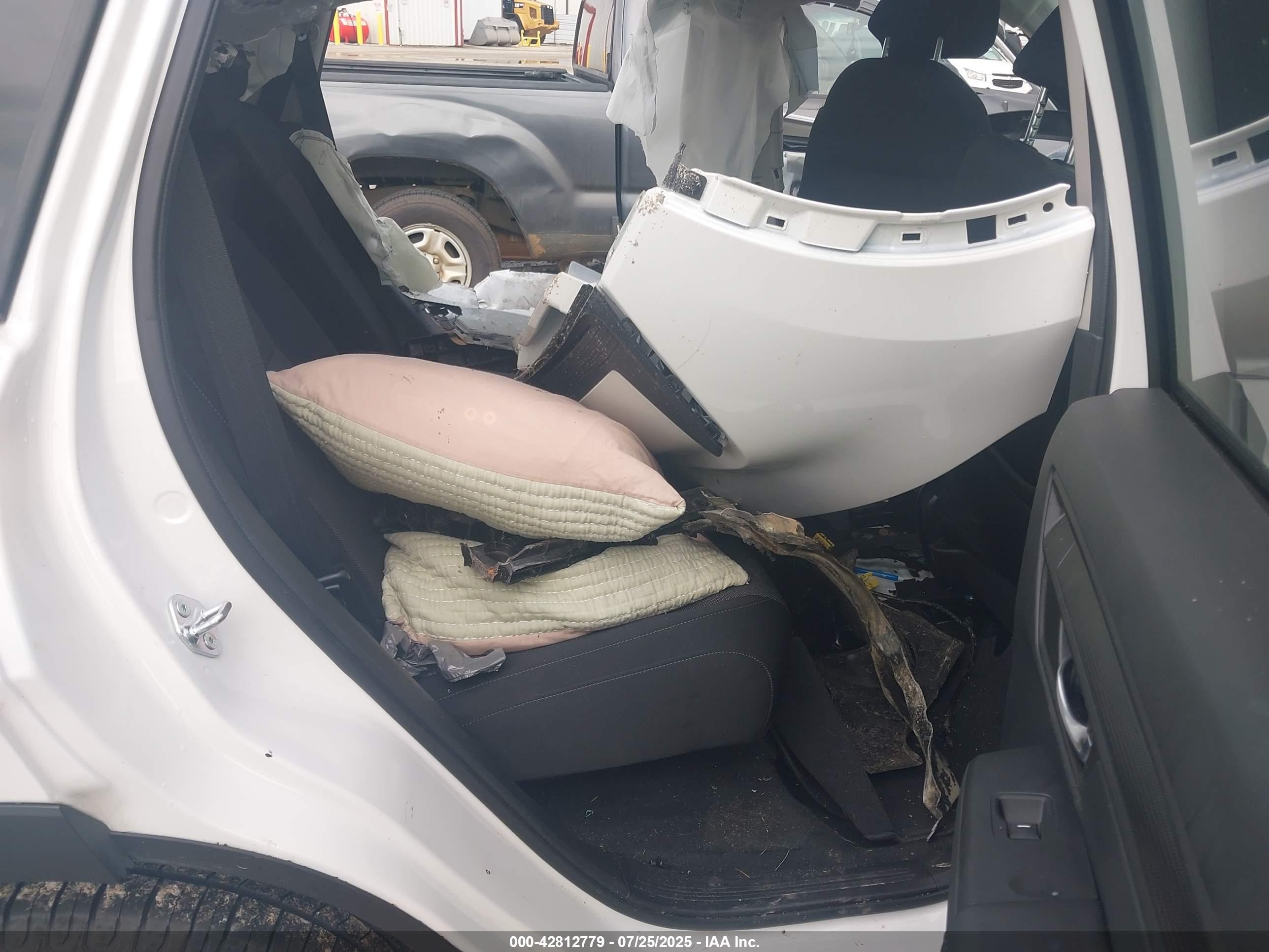 HONDA CR-V image 8