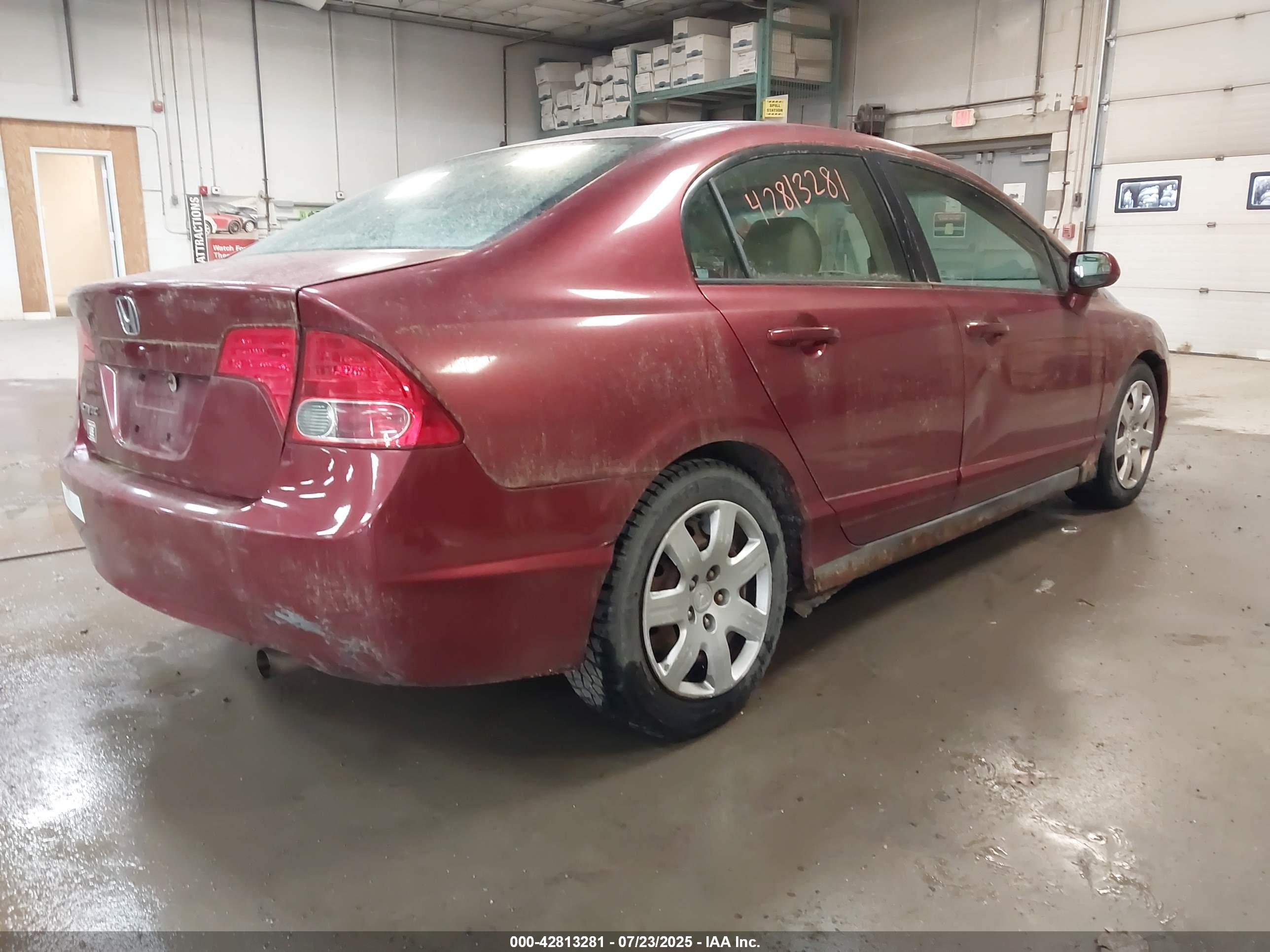 HONDA CIVIC image 4