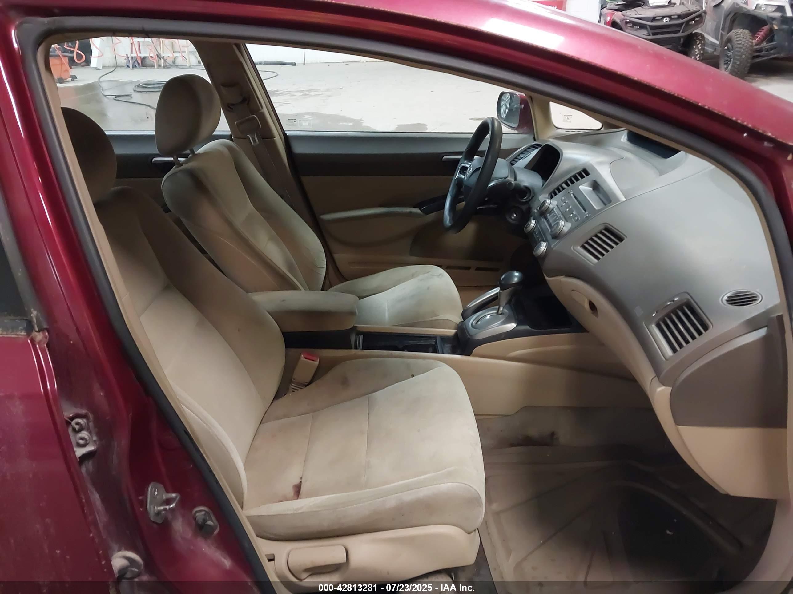 HONDA CIVIC image 5