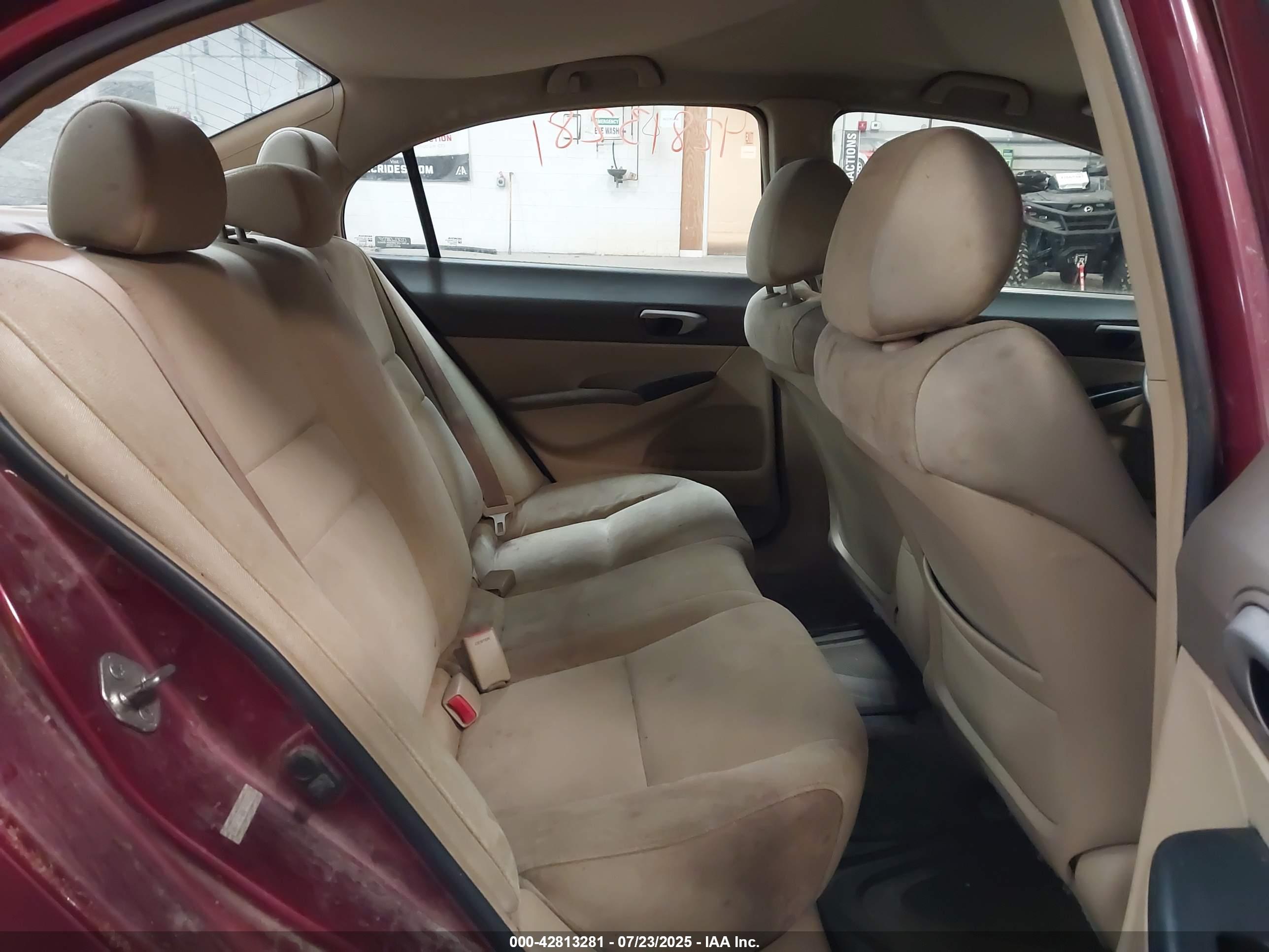HONDA CIVIC image 8