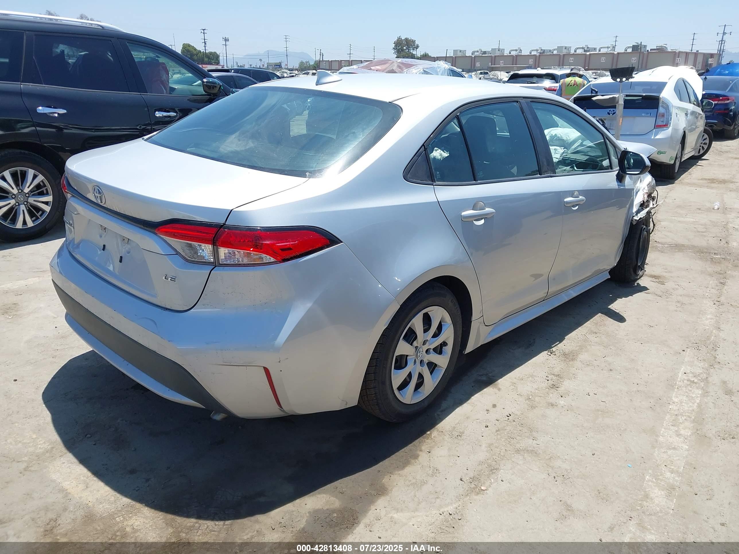TOYOTA COROLLA image 4