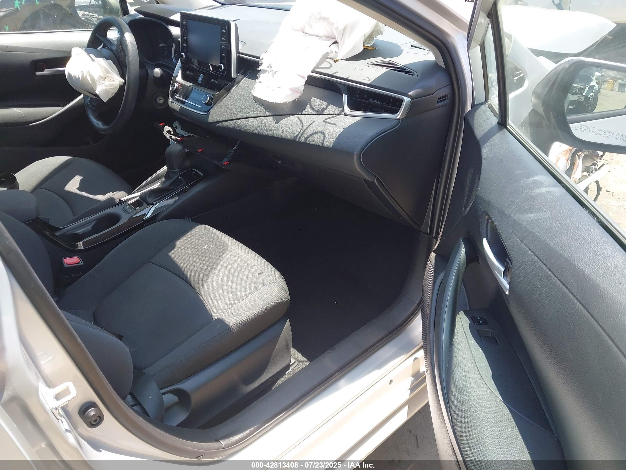 TOYOTA COROLLA image 5