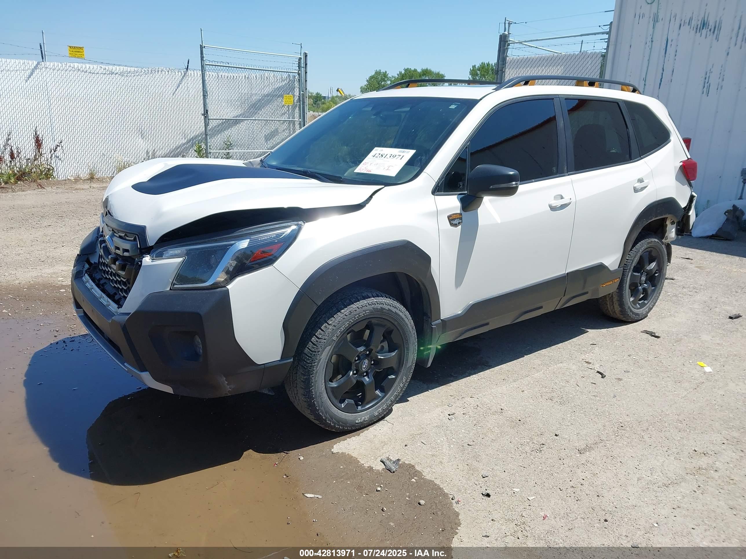 SUBARU FORESTER image 2