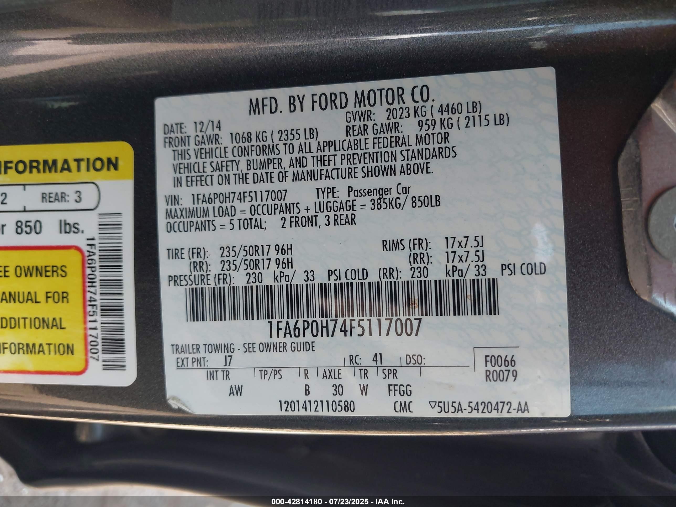 FORD FUSION image 9