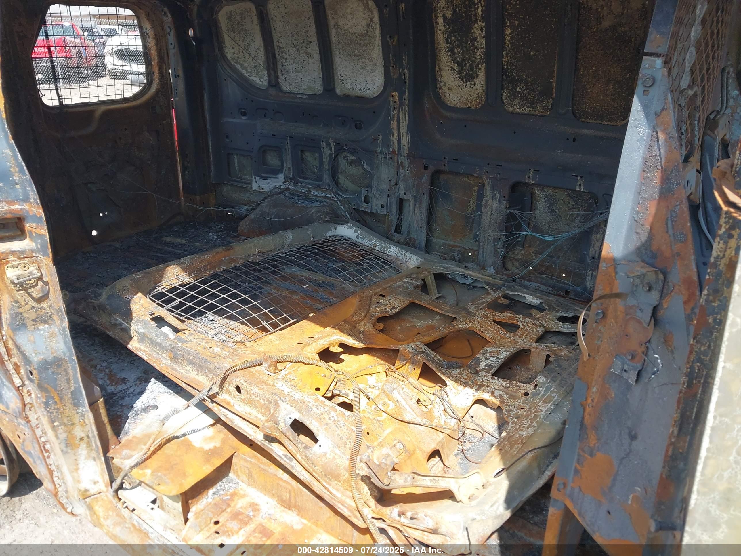 FORD TRANSIT-150 image 8