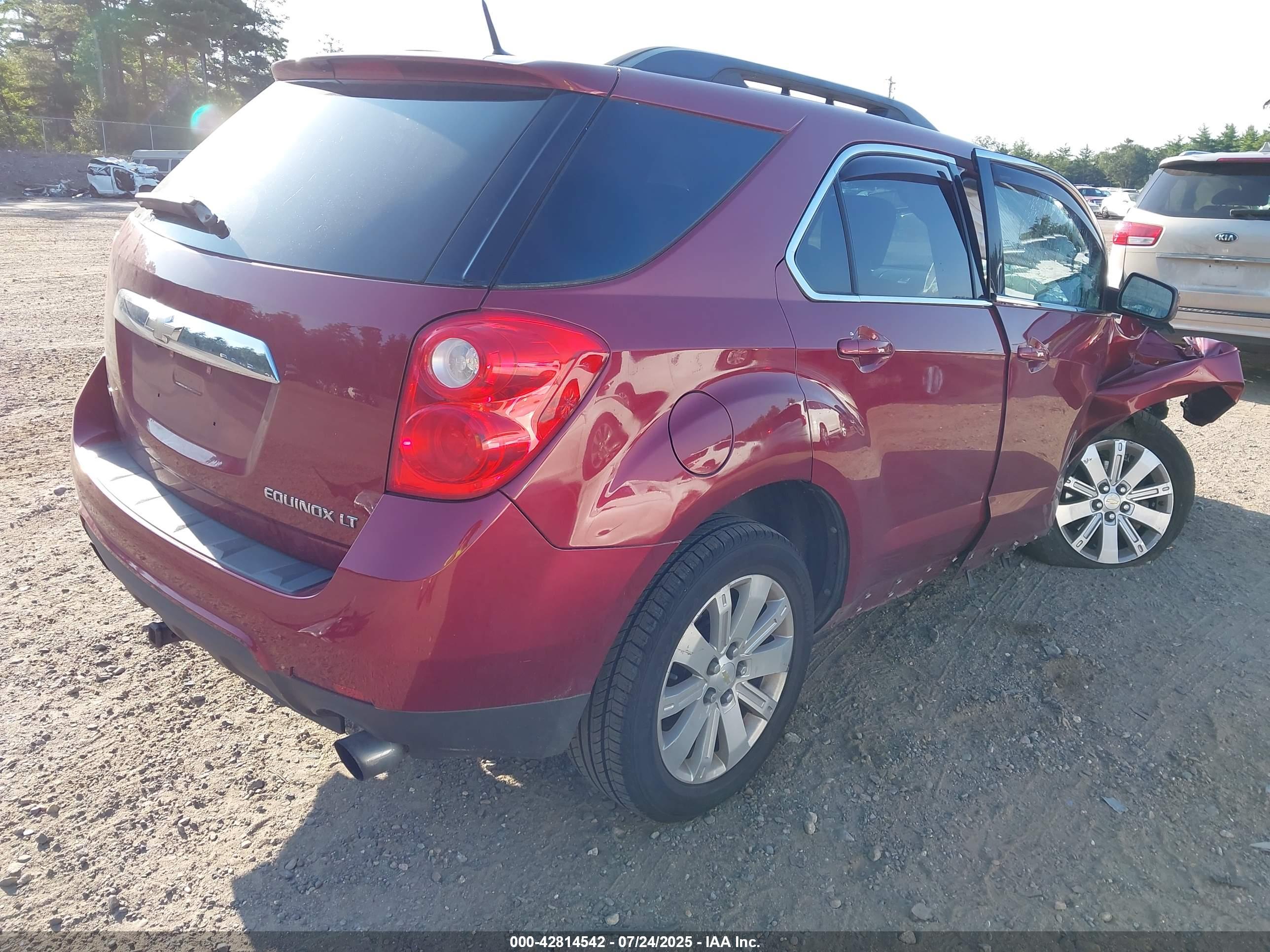 CHEVROLET EQUINOX image 4