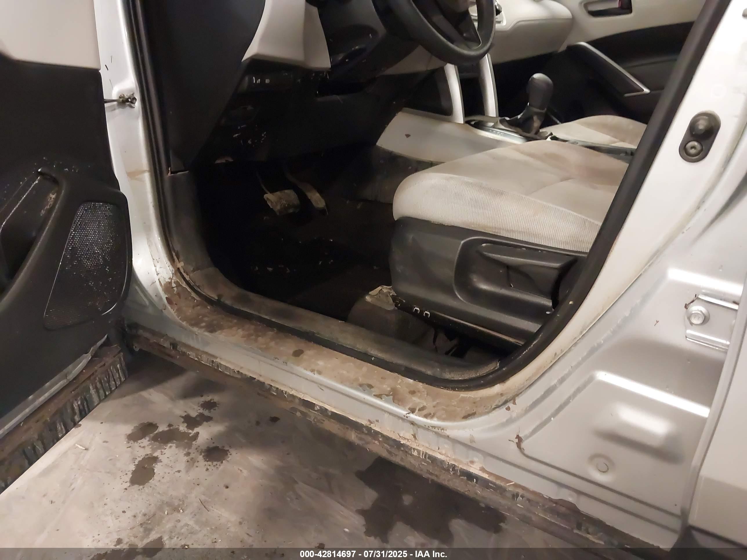 TOYOTA COROLLA image 6