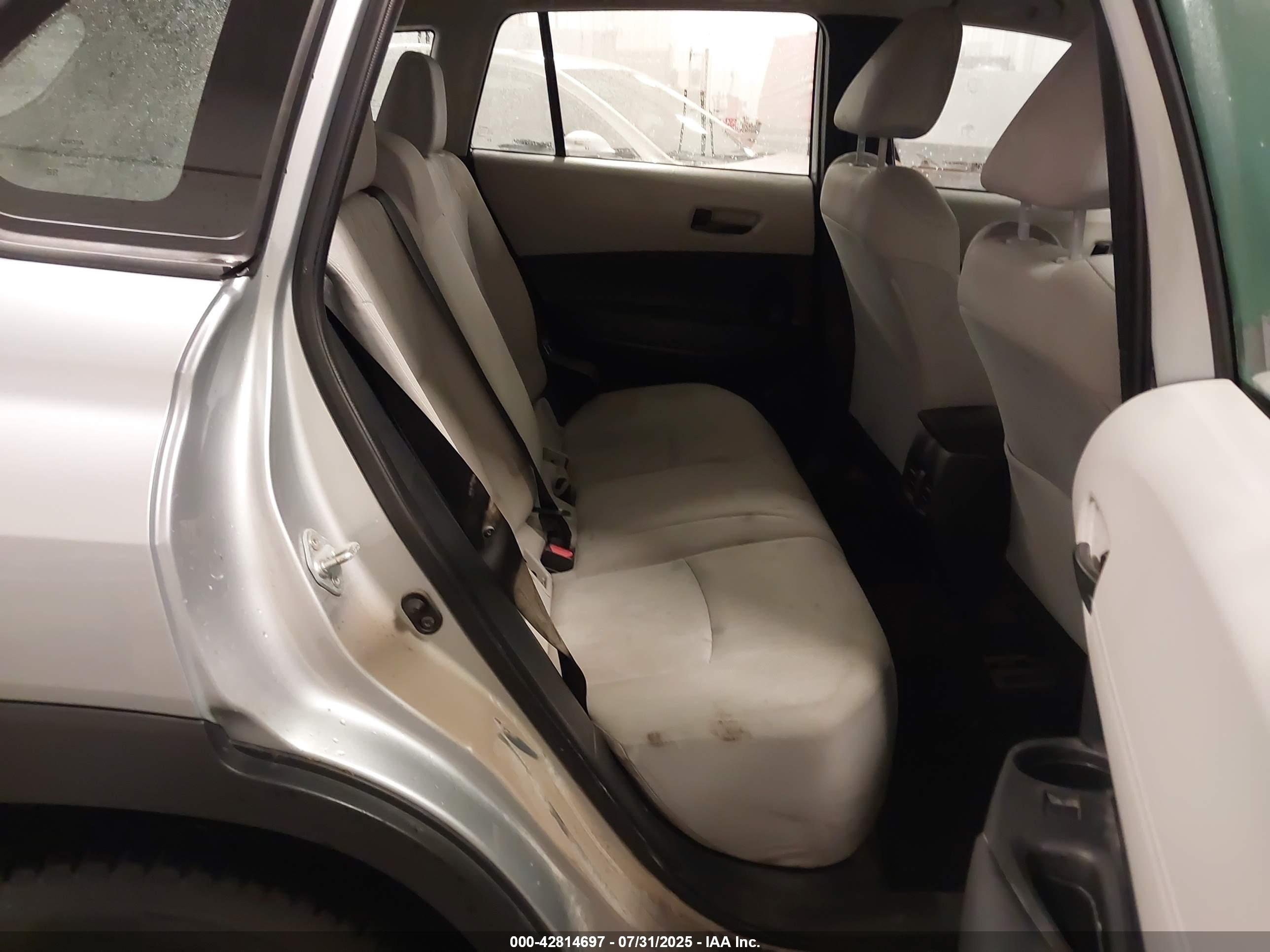 TOYOTA COROLLA image 8