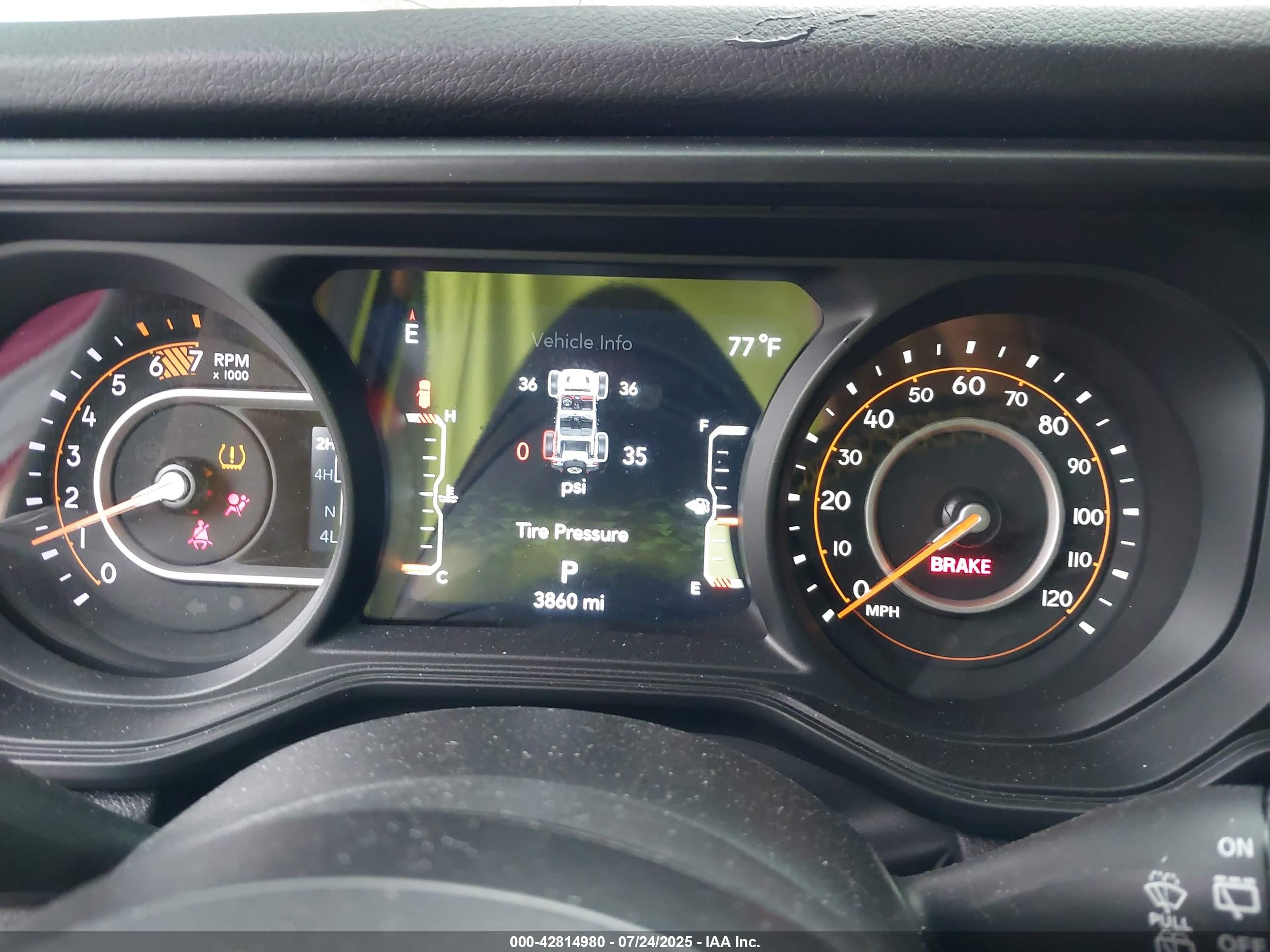JEEP WRANGLER image 7