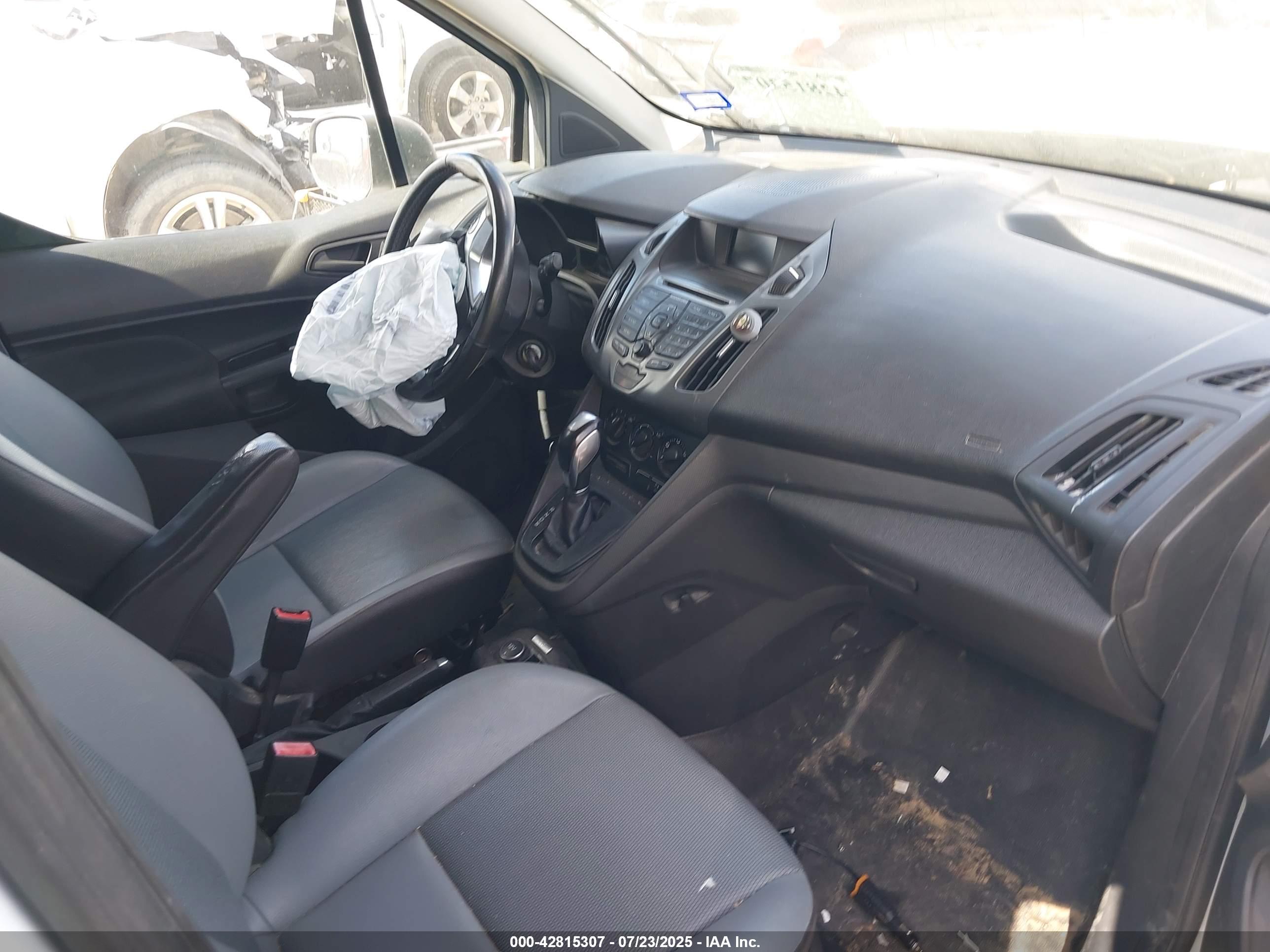 FORD TRANSIT image 5