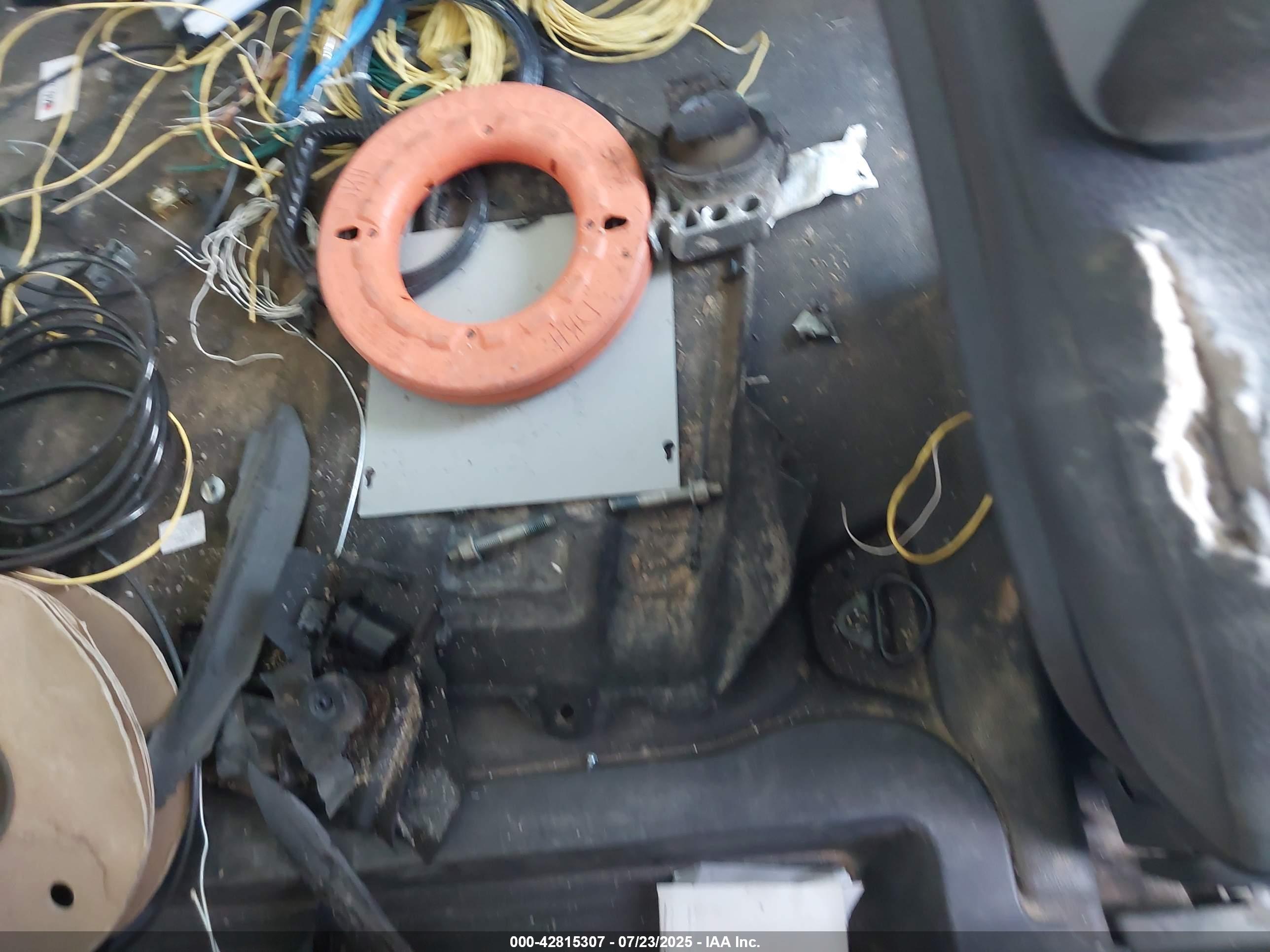 FORD TRANSIT image 8