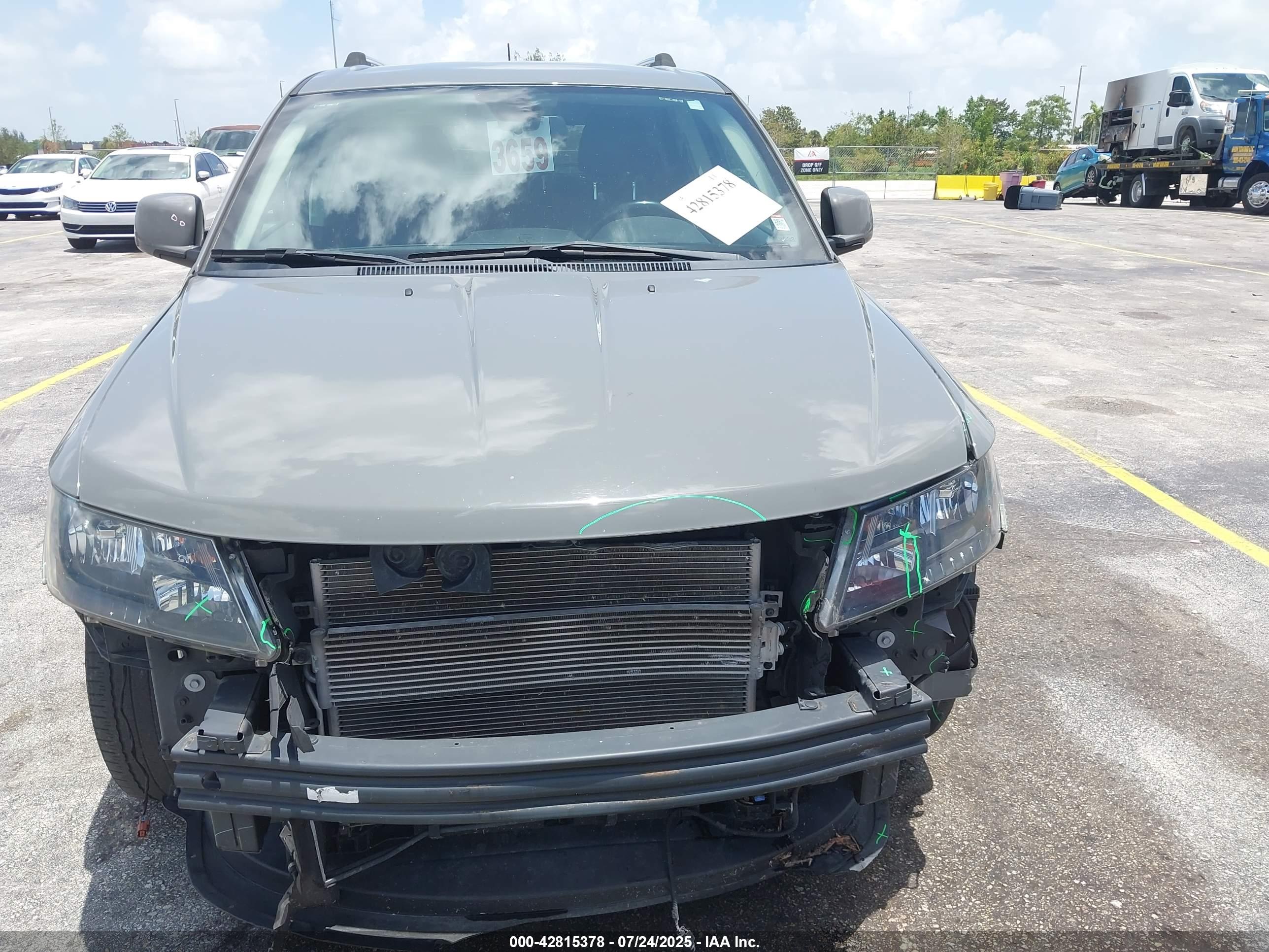 DODGE JOURNEY image 6