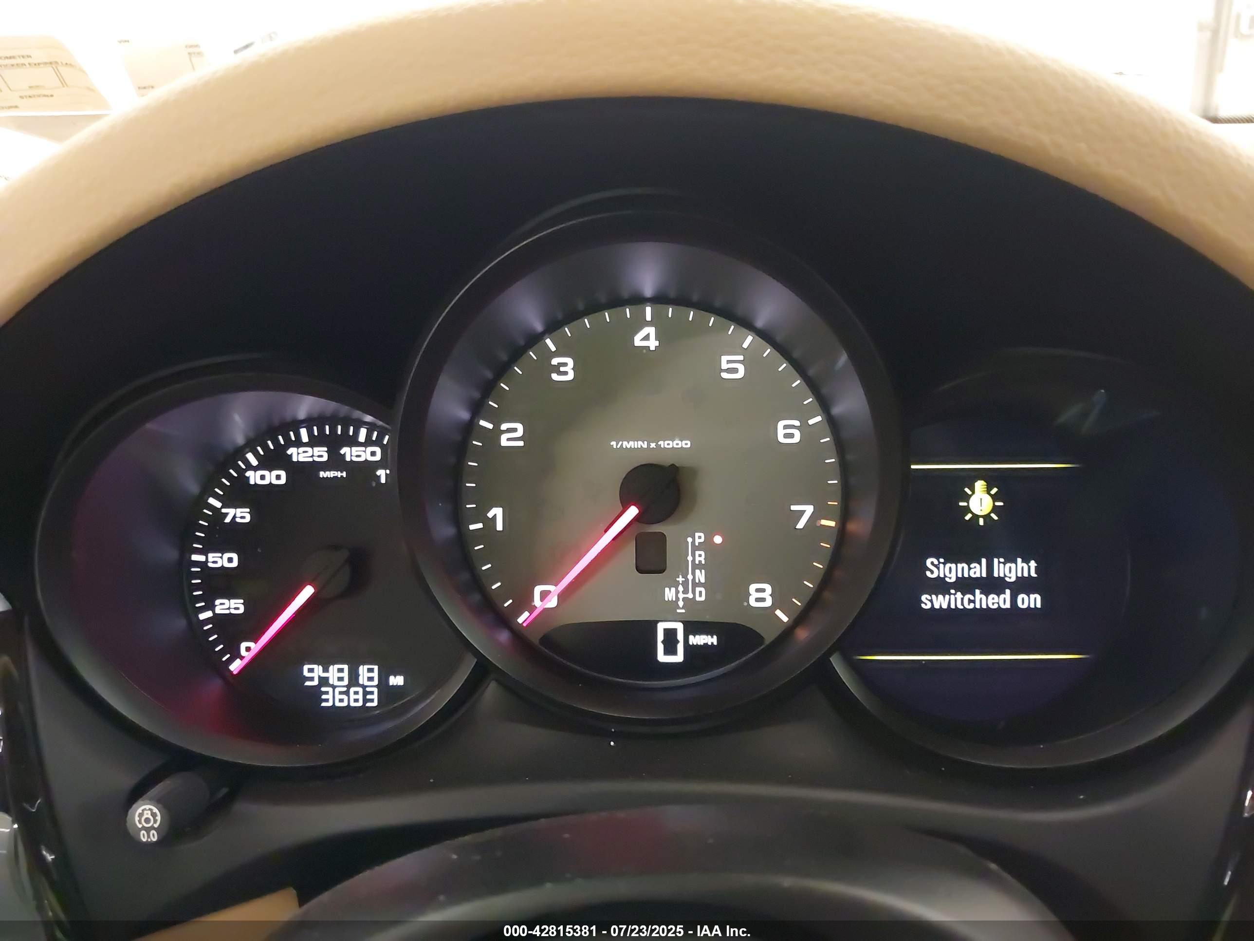 PORSCHE MACAN image 7