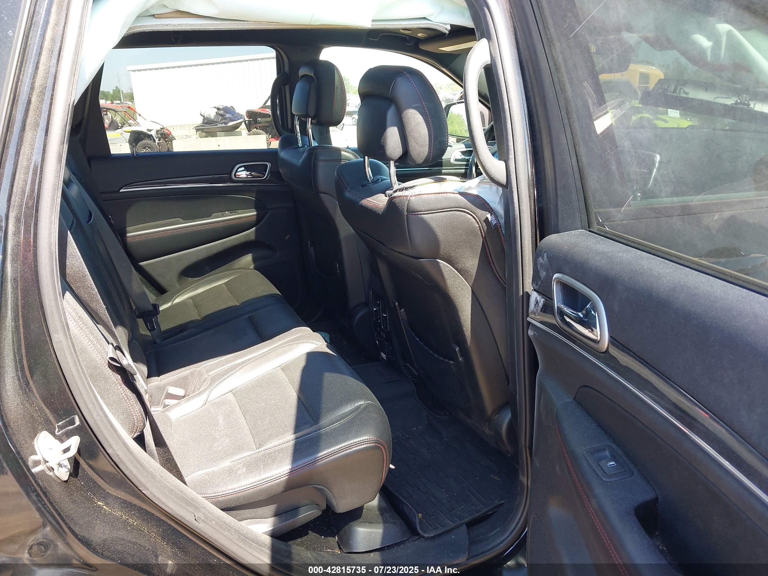 JEEP GRAND image 8