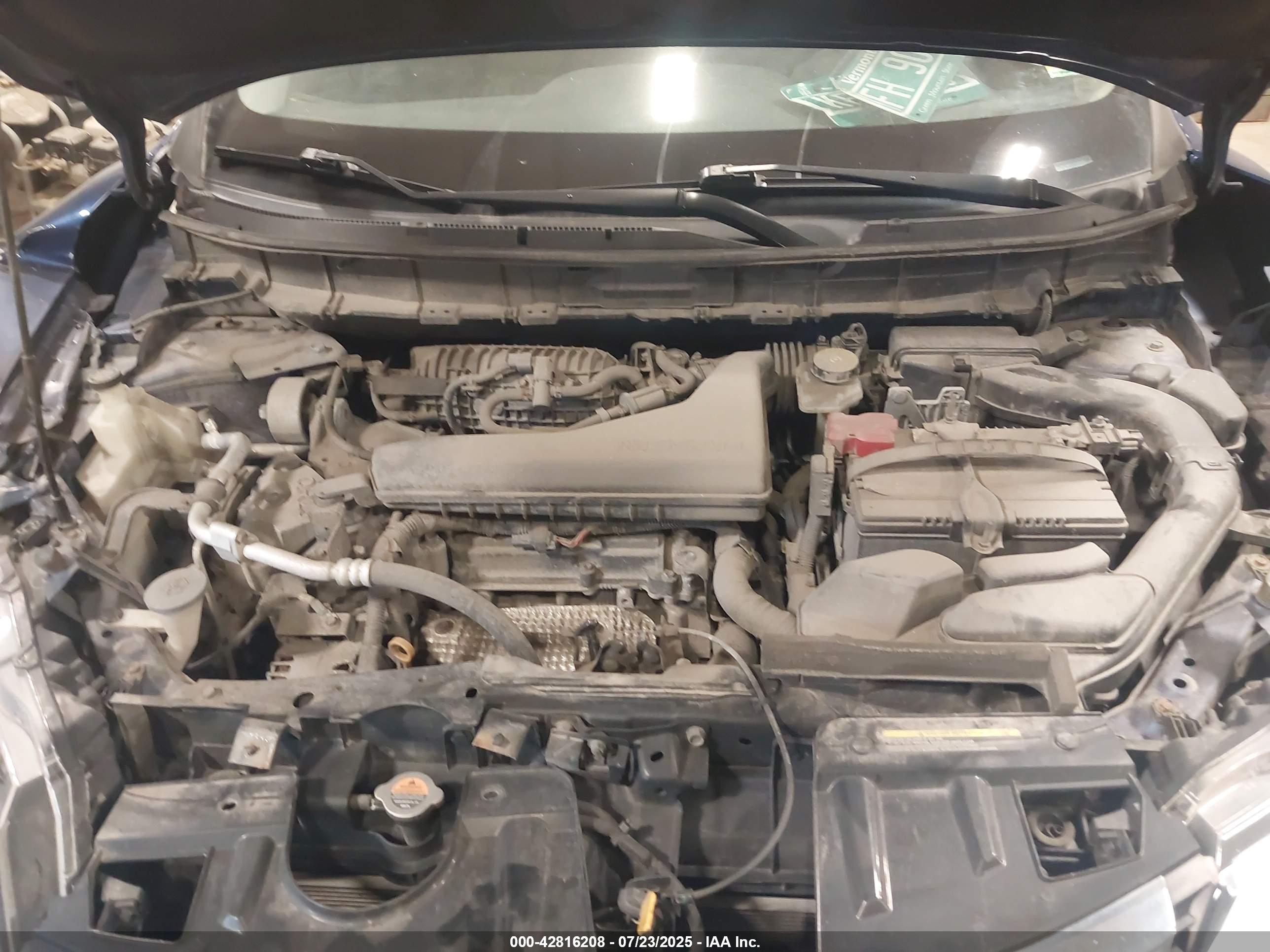 NISSAN ROGUE image 10