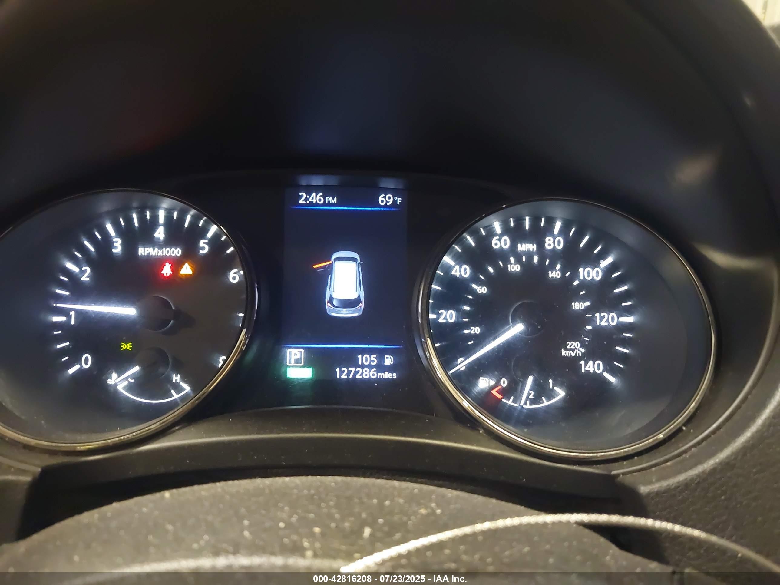 NISSAN ROGUE image 7