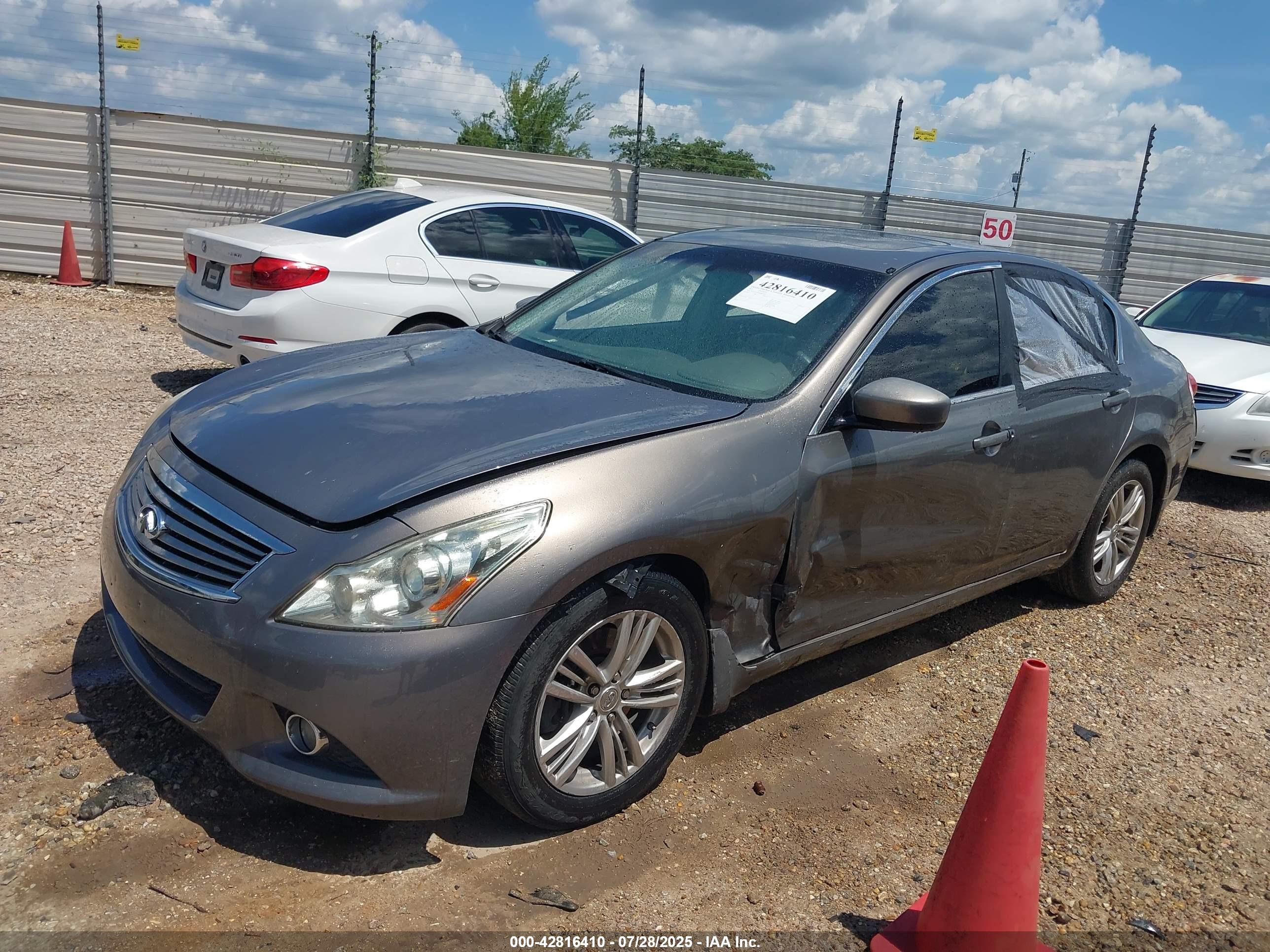 INFINITI G37X image 2