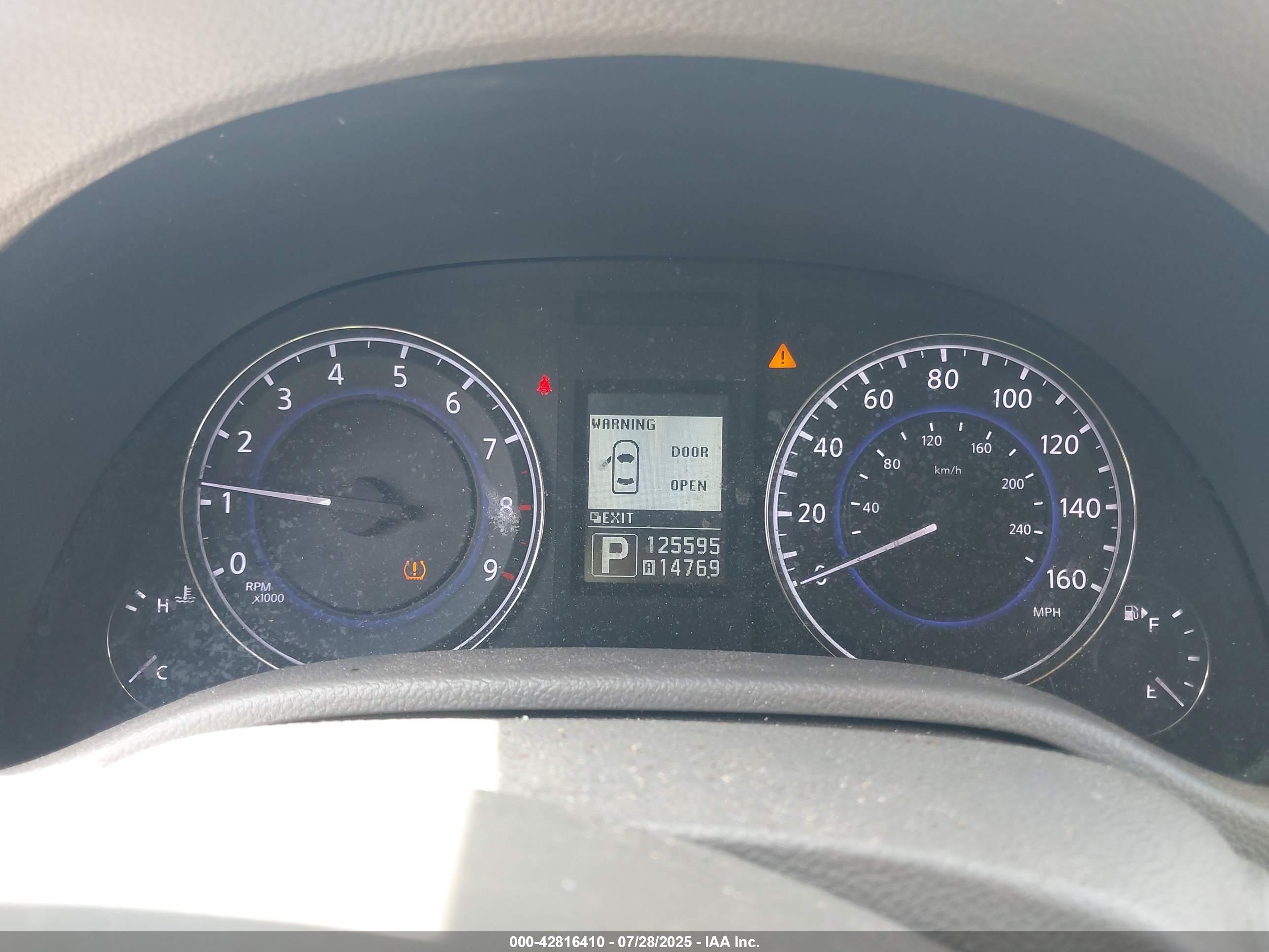 INFINITI G37X image 7