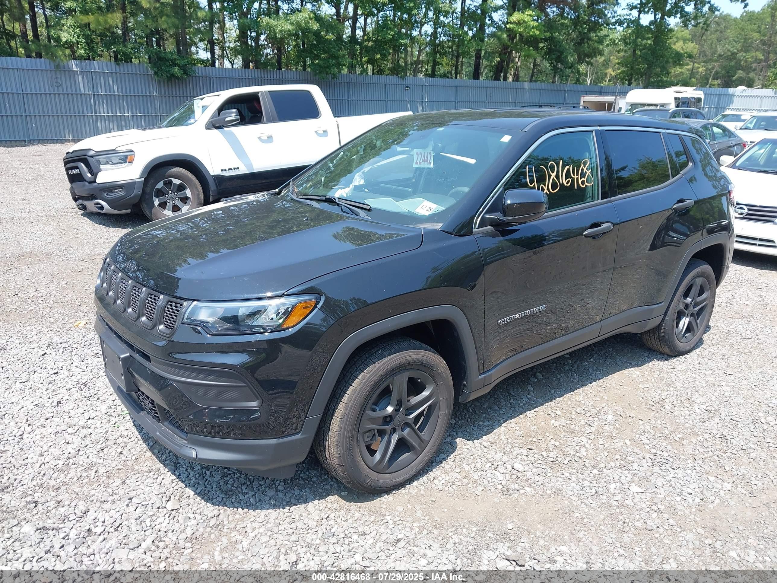 JEEP COMPASS image 2