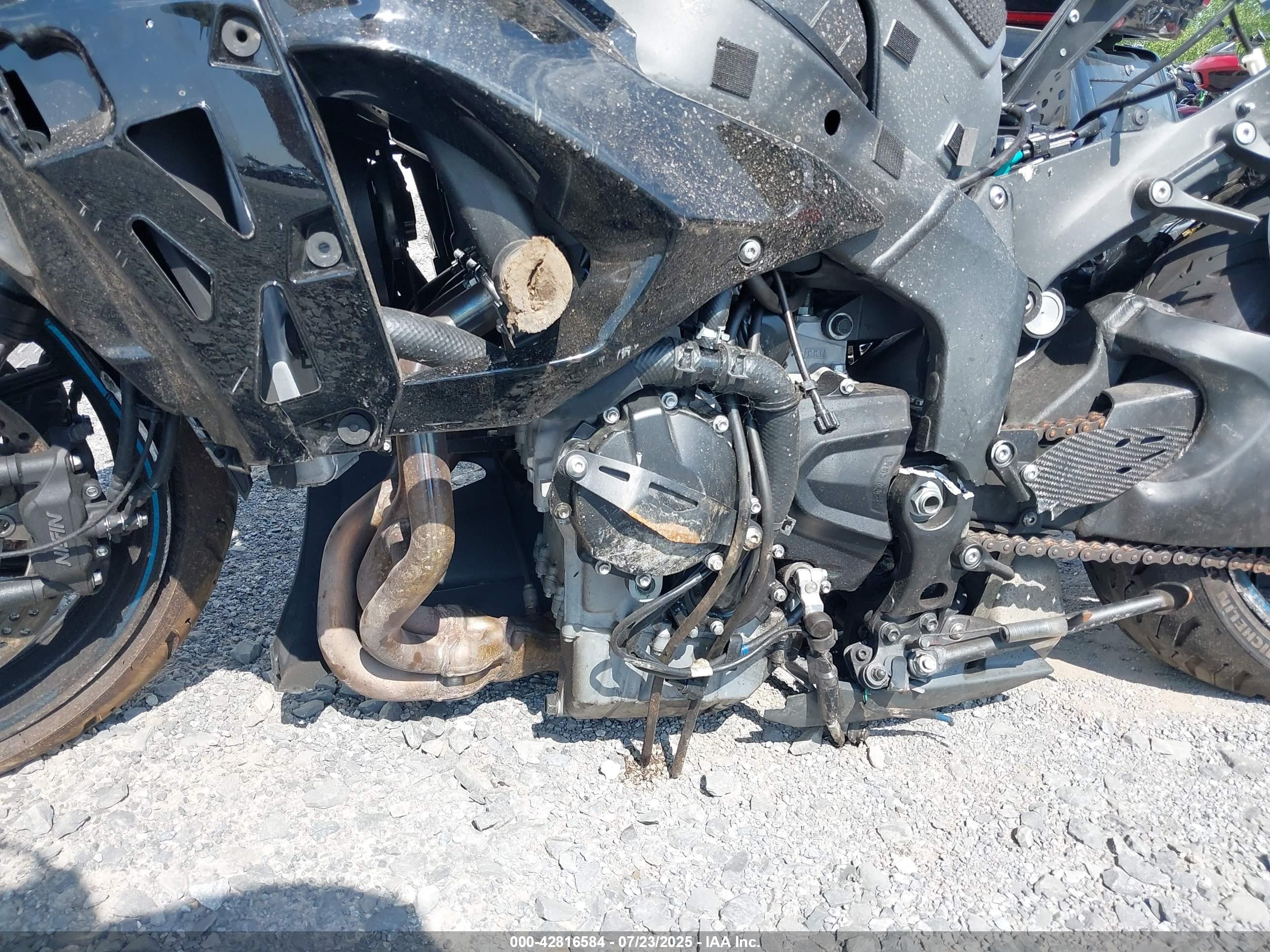 KAWASAKI ZX636 image 9