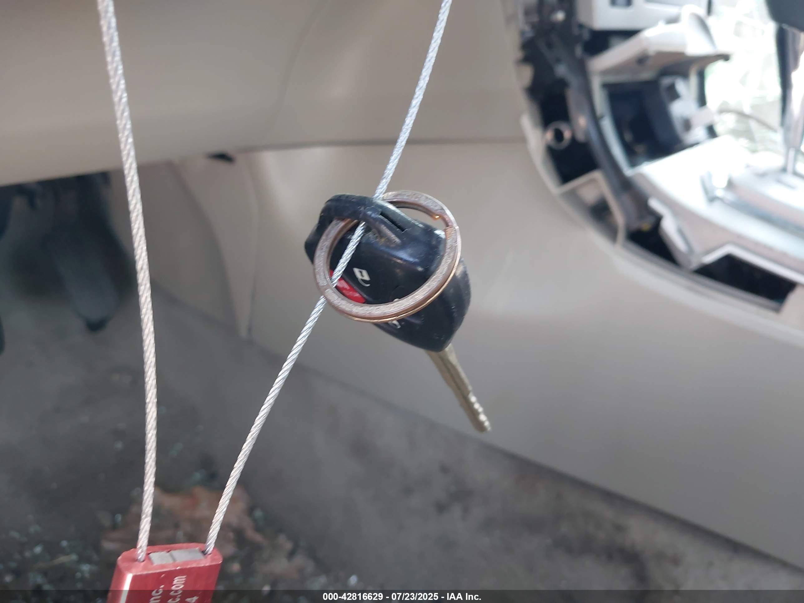 TOYOTA COROLLA image 11
