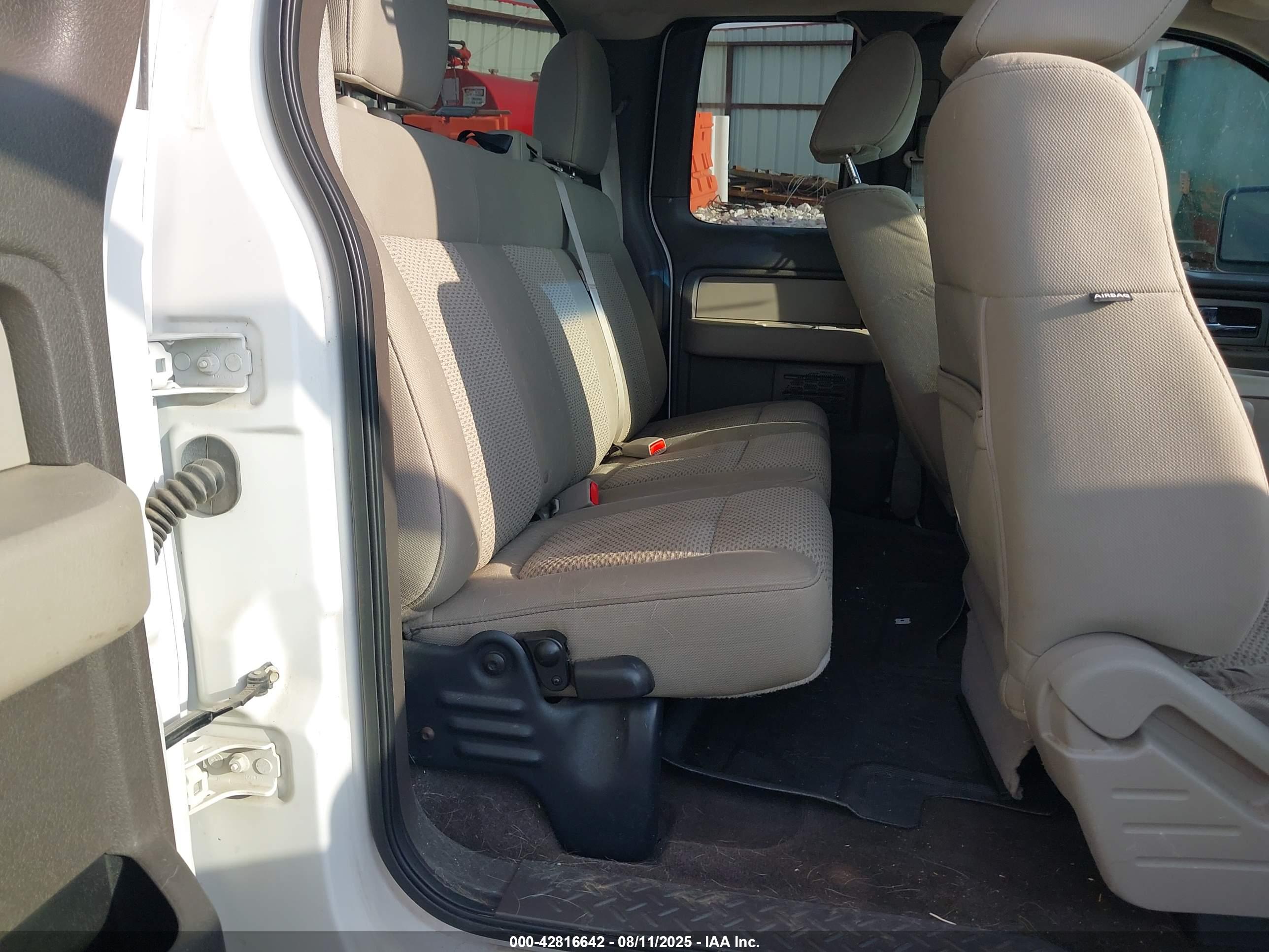 FORD F-150 image 8
